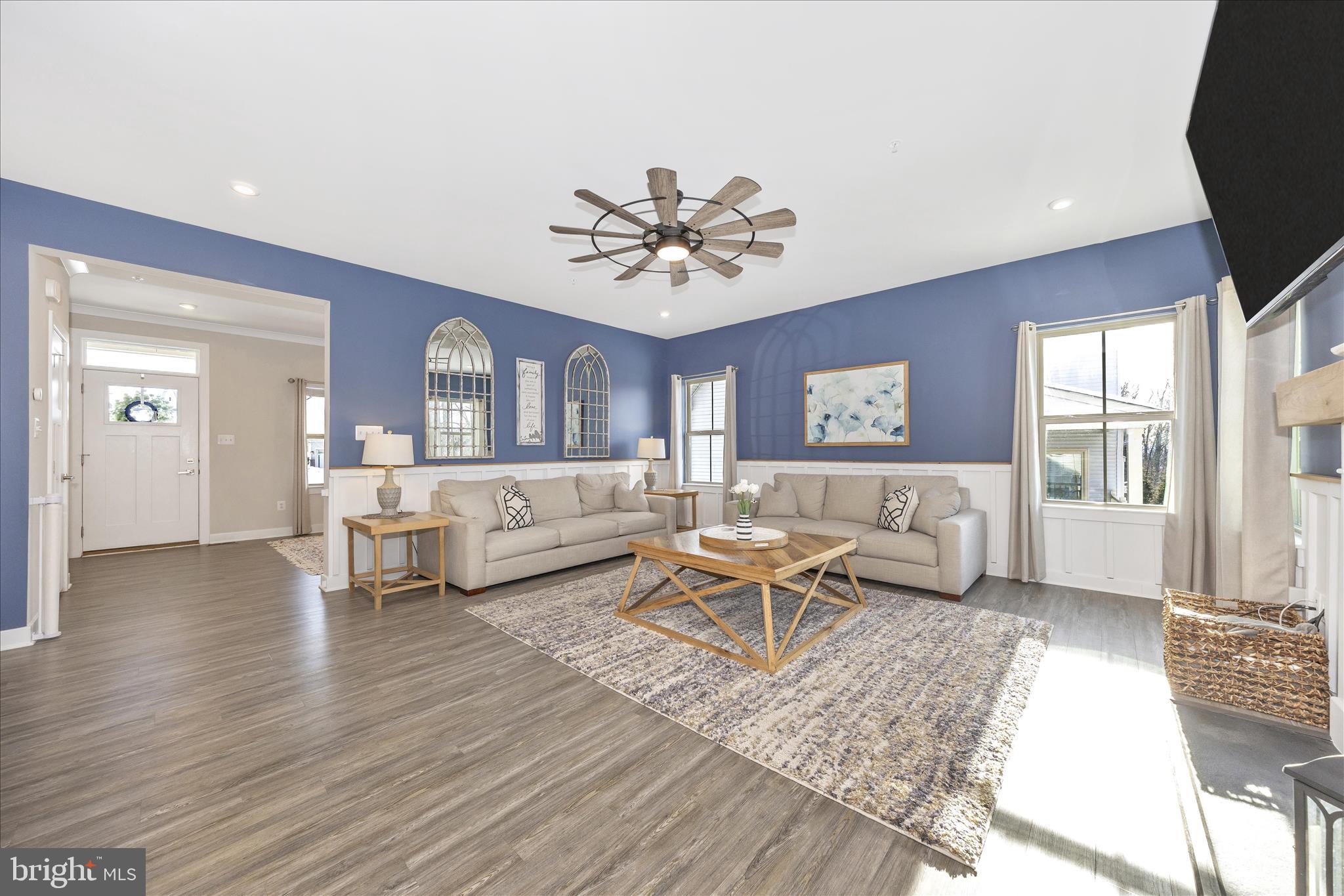 WOODRIDGE - Residential