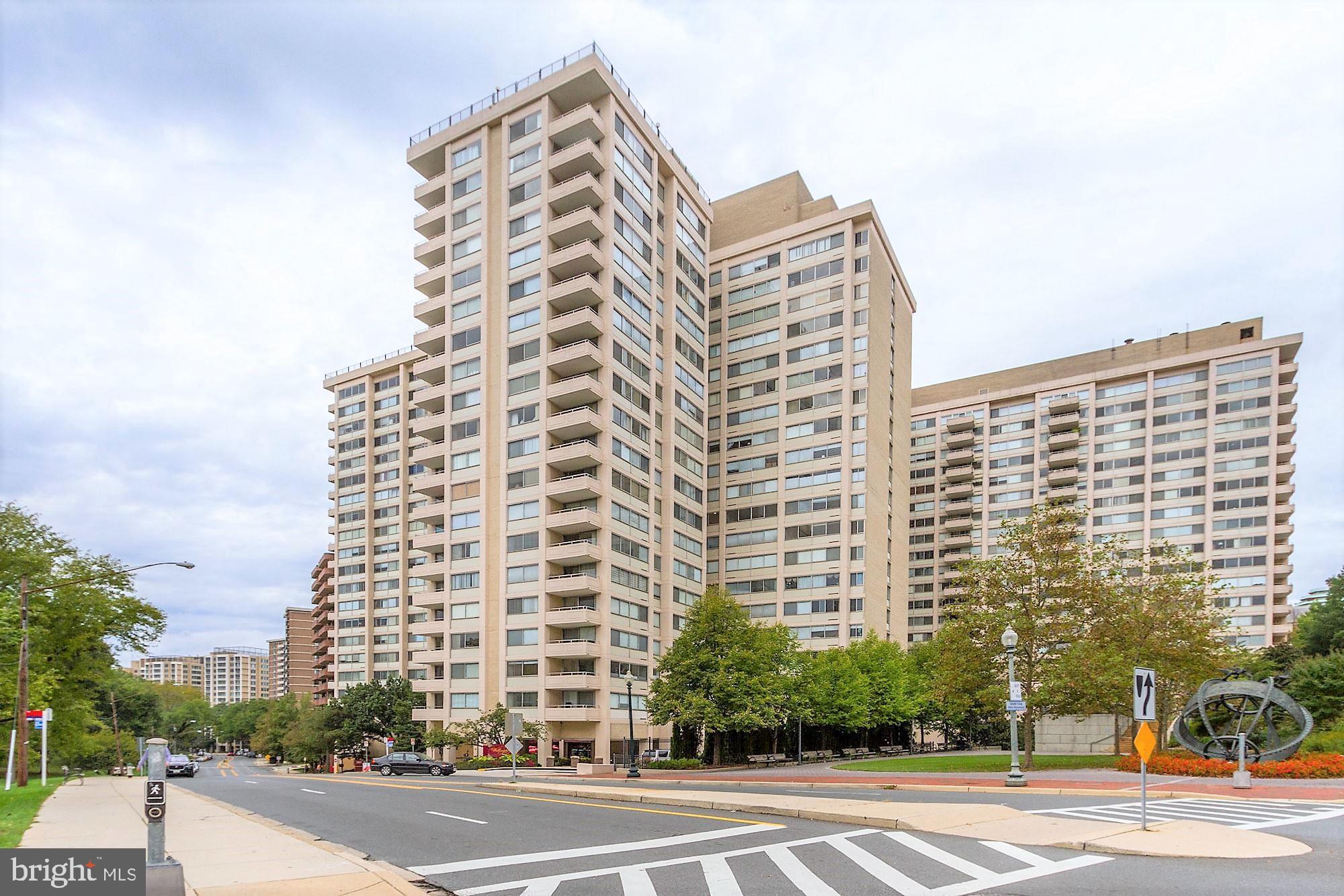 FRIENDSHIP HEIGHTS - Residential