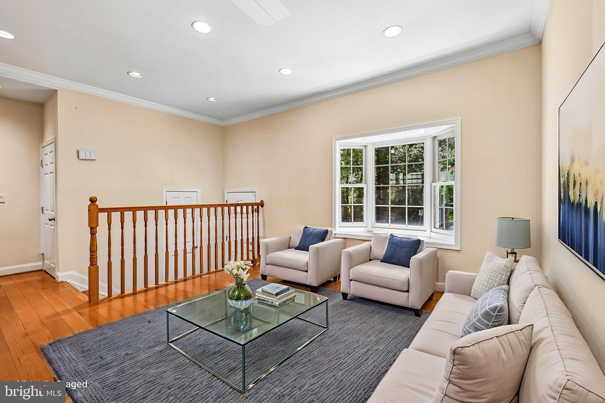 SHADY GROVE VILLAGE - Residential