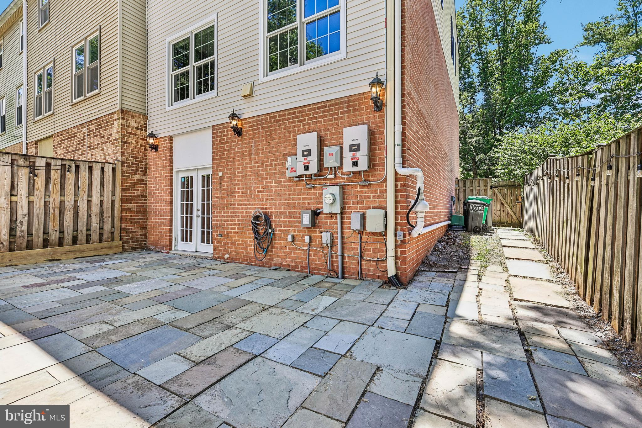 SHADY GROVE VILLAGE - Residential