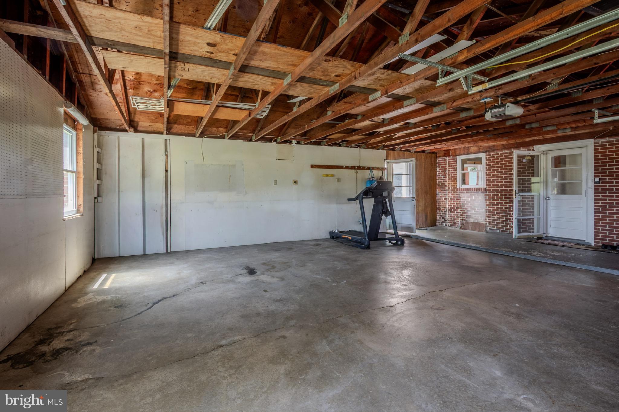 BOONSBORO - Residential