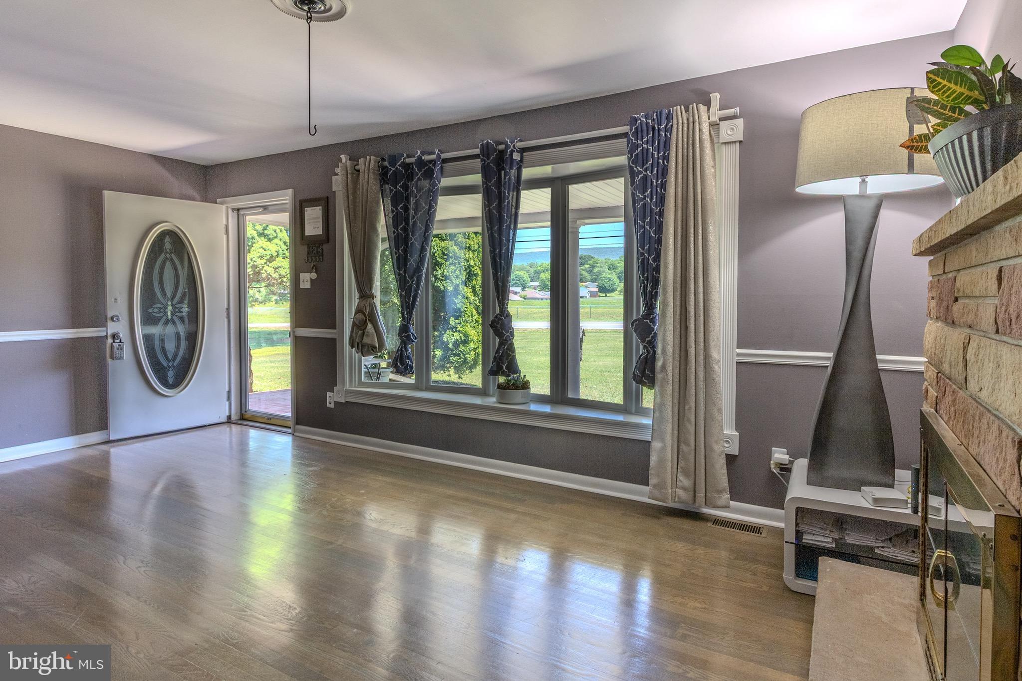 BOONSBORO - Residential