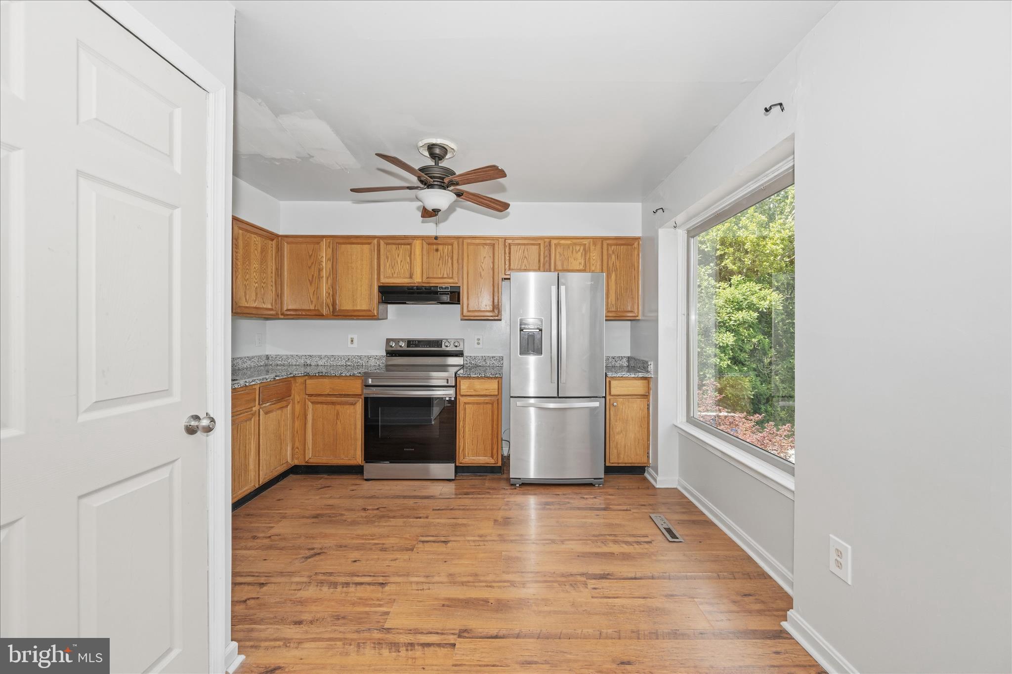 VILLAS LAKE ANITA LOUISE - Residential
