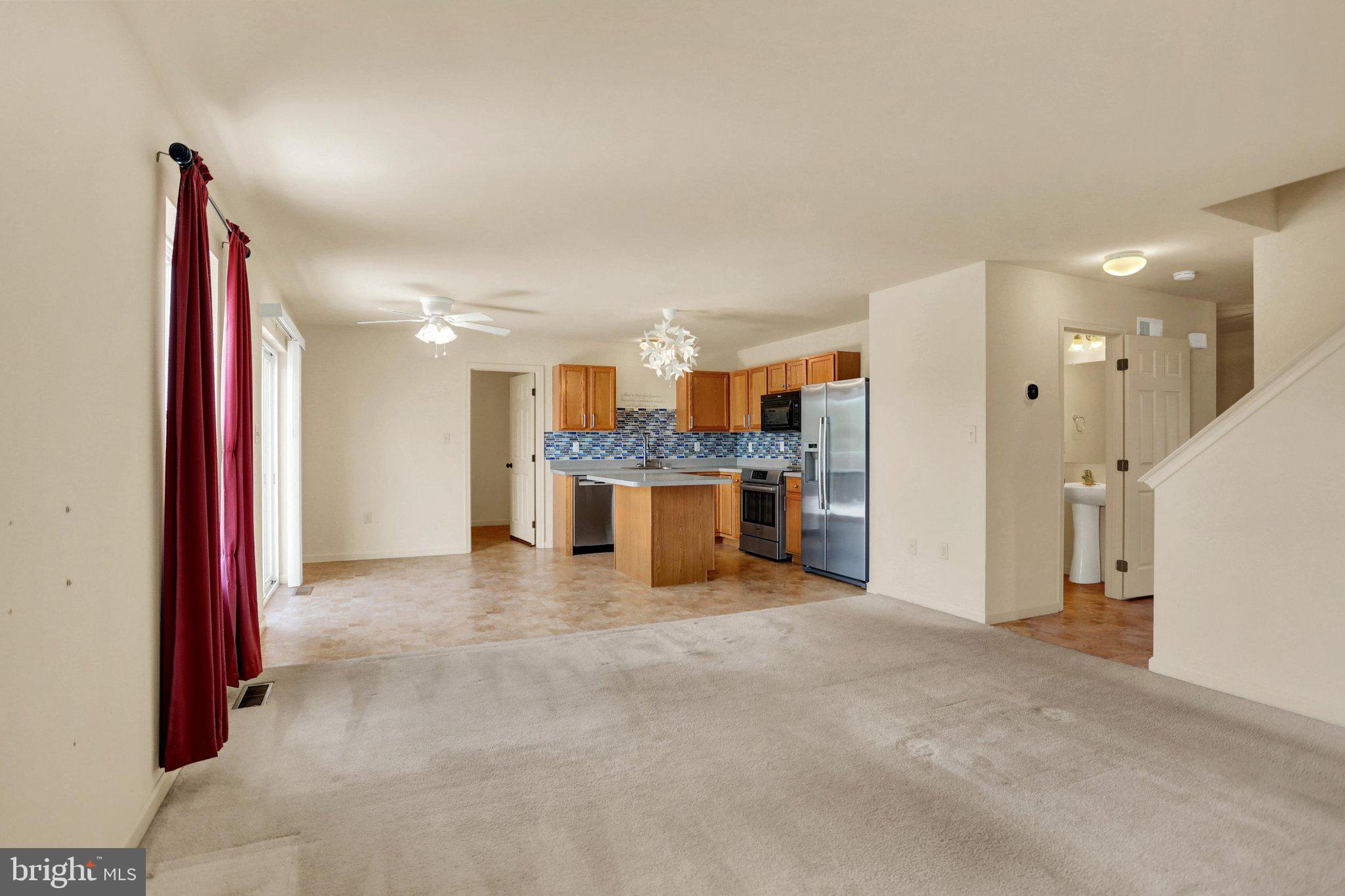 LONDON CROFT - Residential