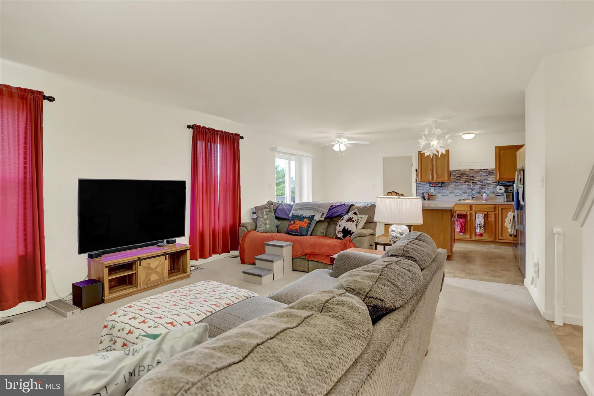 LONDON CROFT - Residential