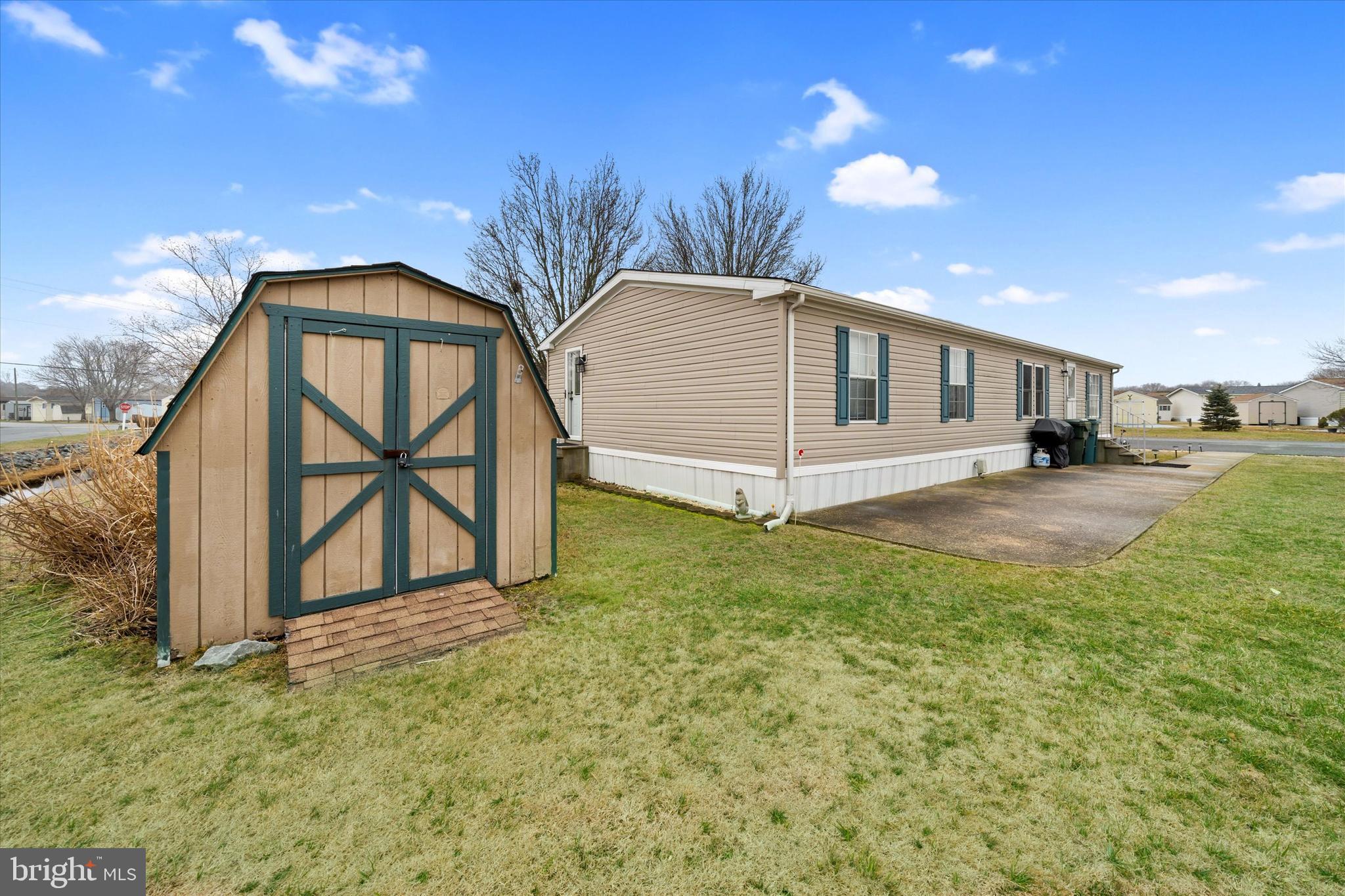 SHADY PARK - Residential