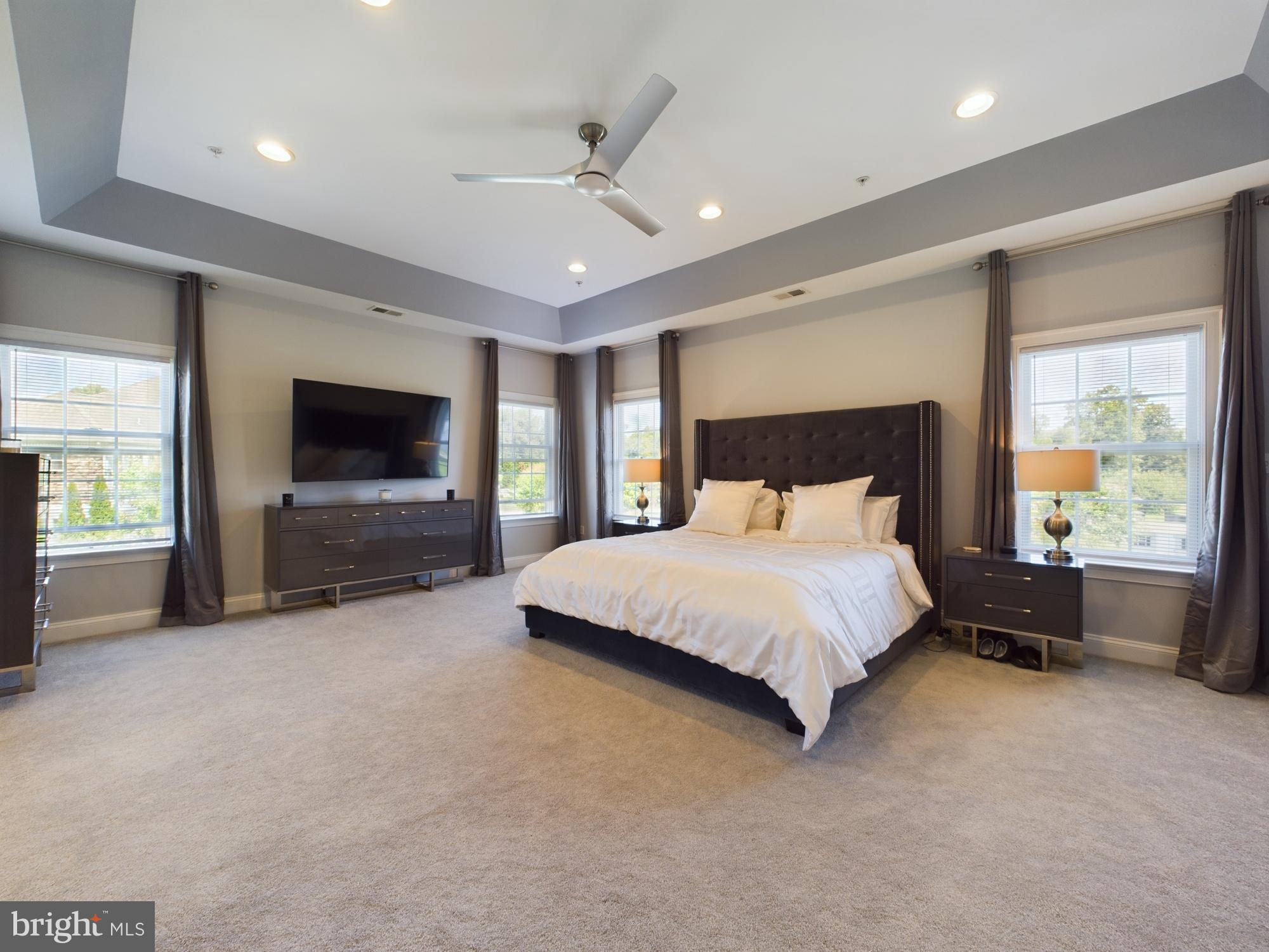 TALL OAKS ESTATES - Residential
