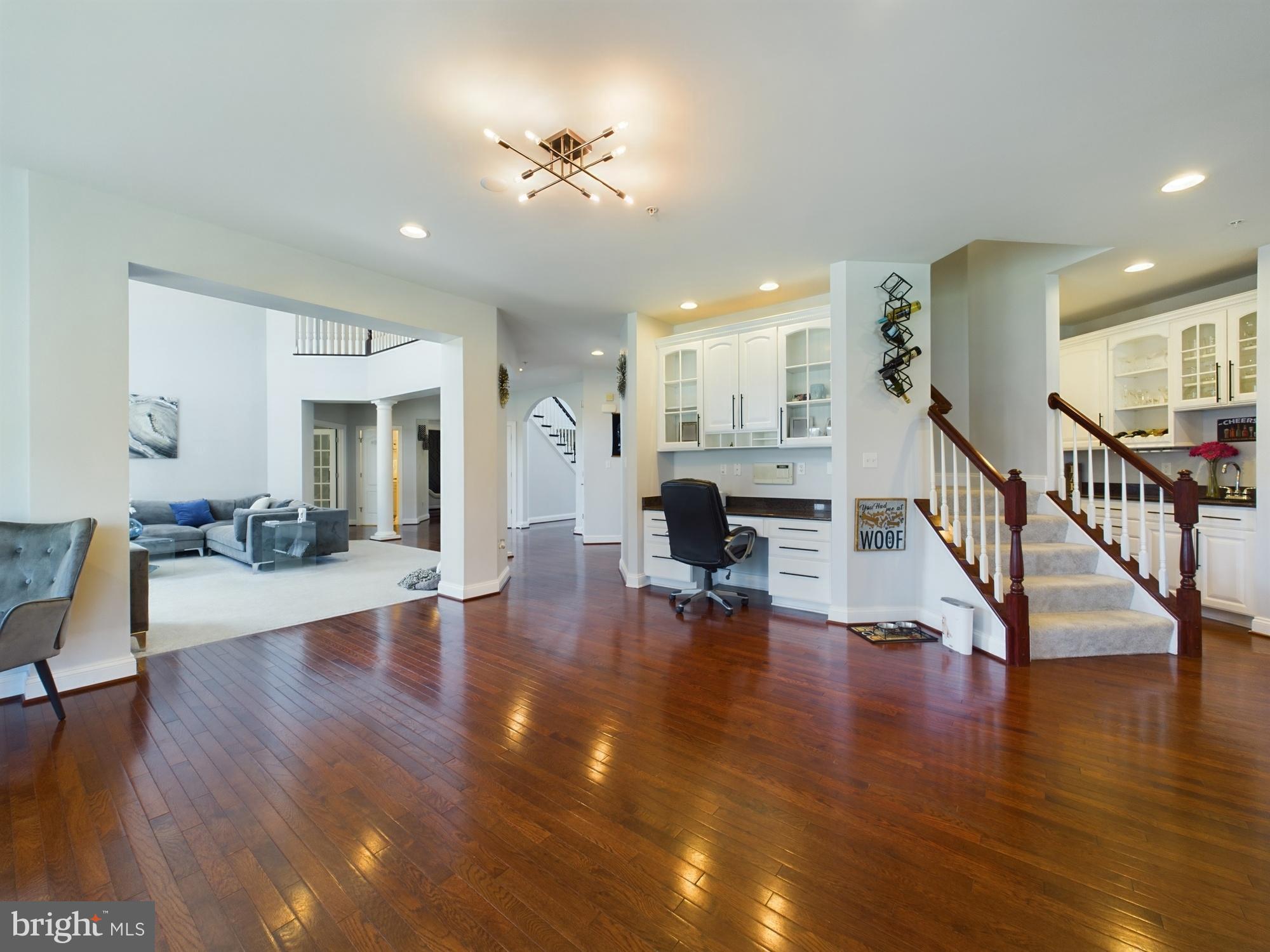 TALL OAKS ESTATES - Residential