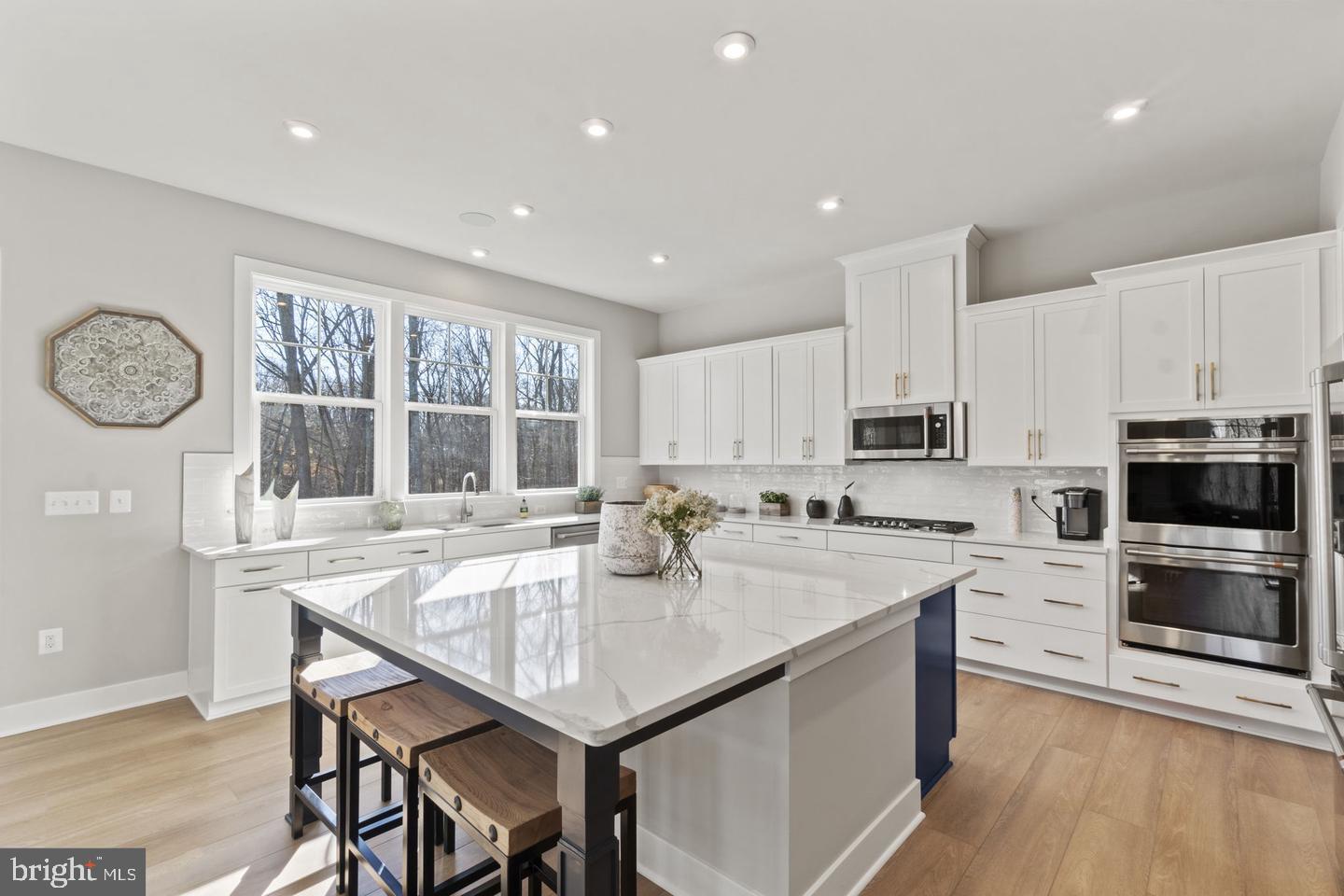 VIENNA WOODS - Residential