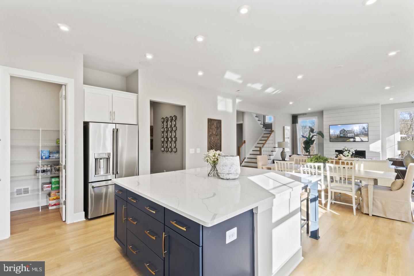VIENNA WOODS - Residential
