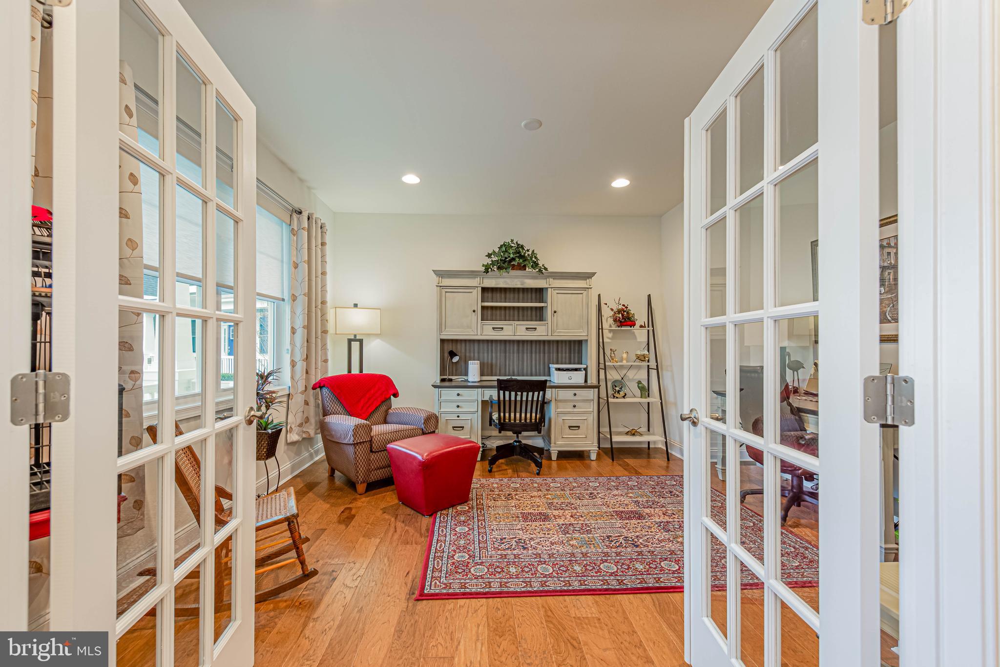PENINSULA LAKES - Residential