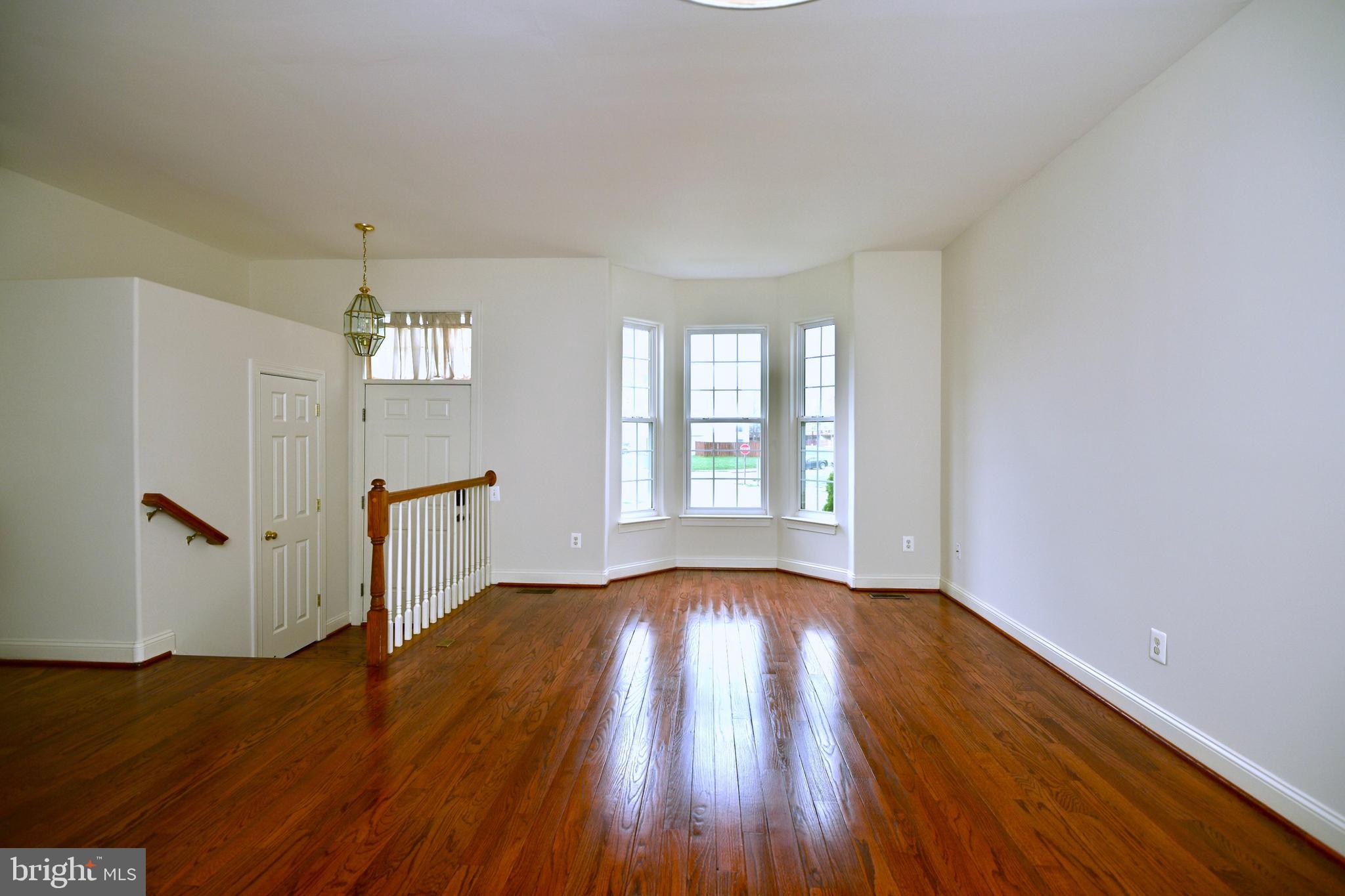 SHEFFIELD MANOR - Residential Lease