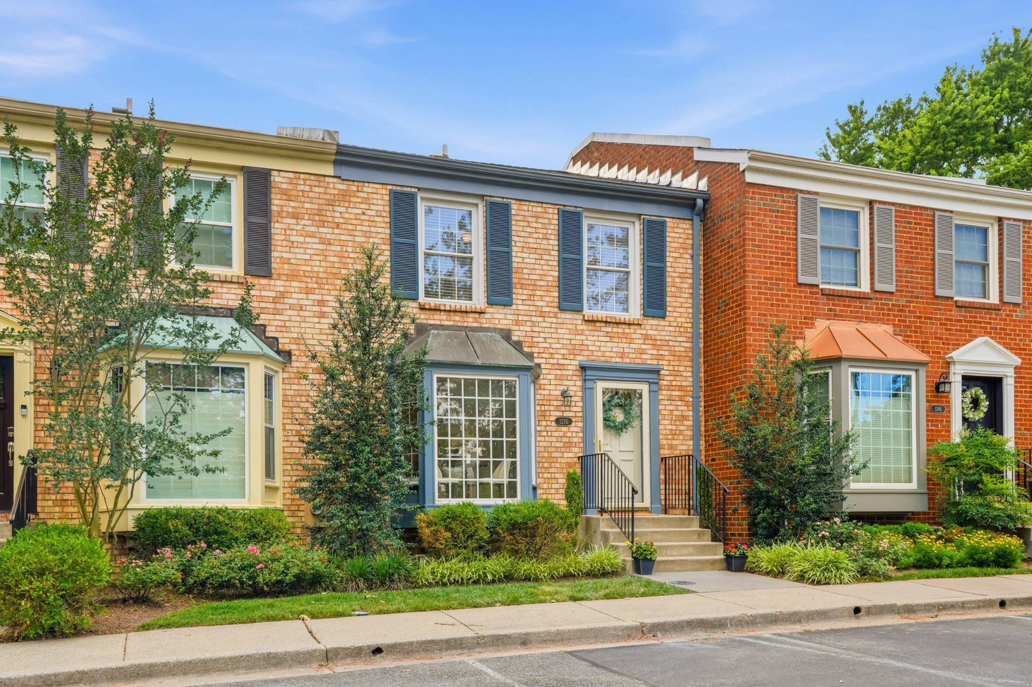 TANGLEWOOD - Residential