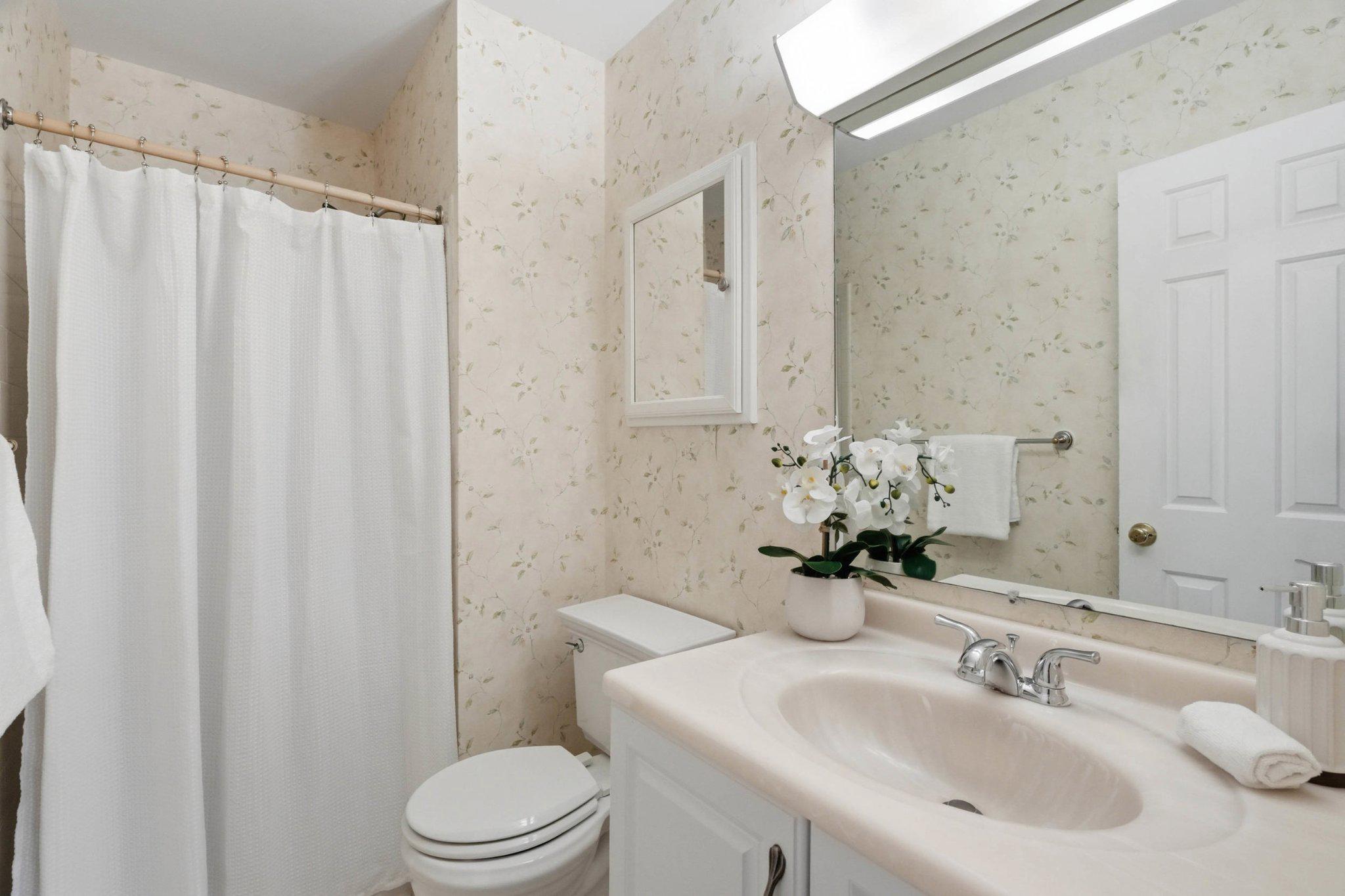 TANGLEWOOD - Residential