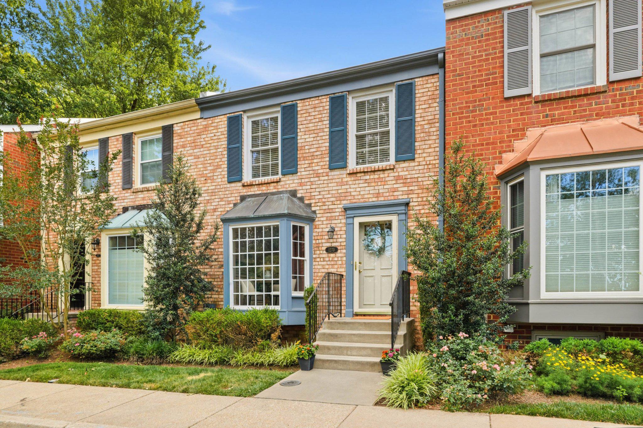 TANGLEWOOD - Residential
