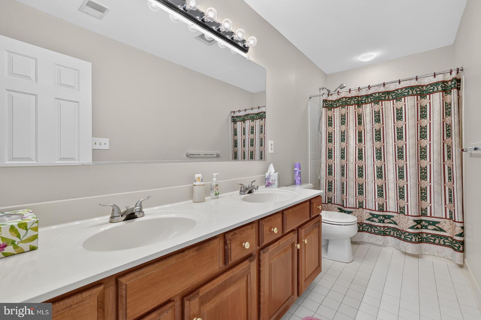 SENECA CROSSING - Residential