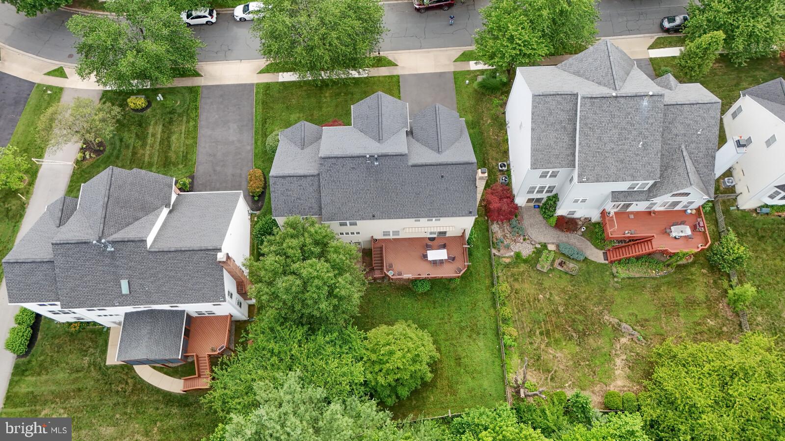 SENECA CROSSING - Residential