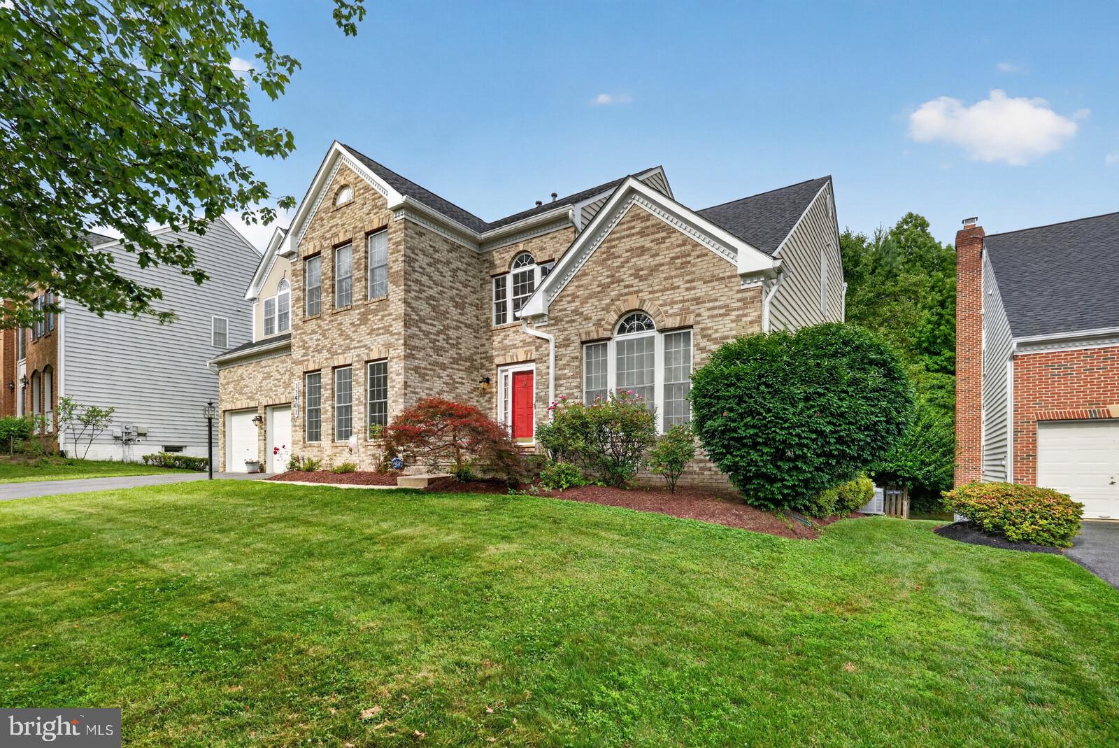 SENECA CROSSING - Residential