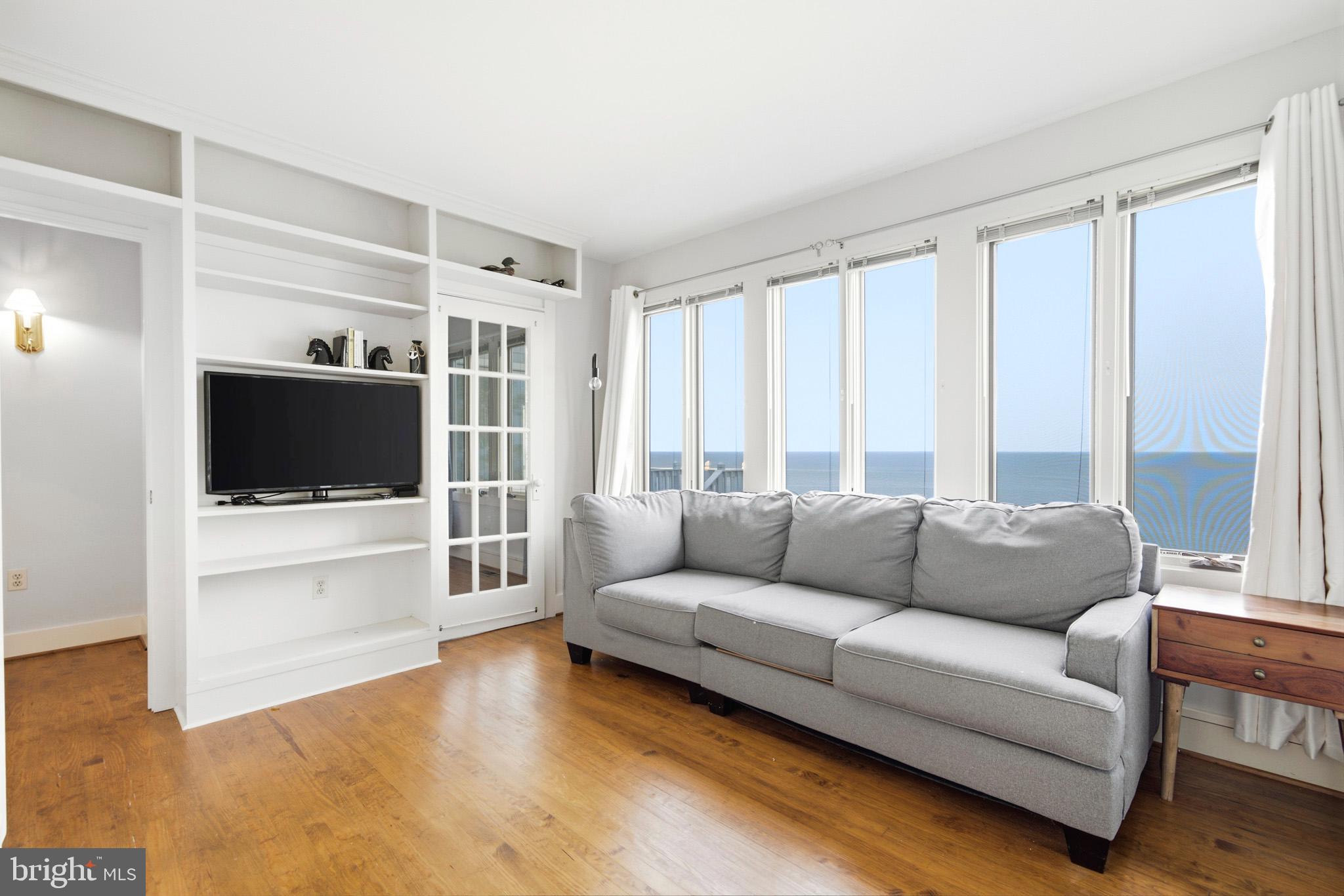 CALVERT BEACH ESTATES - Residential