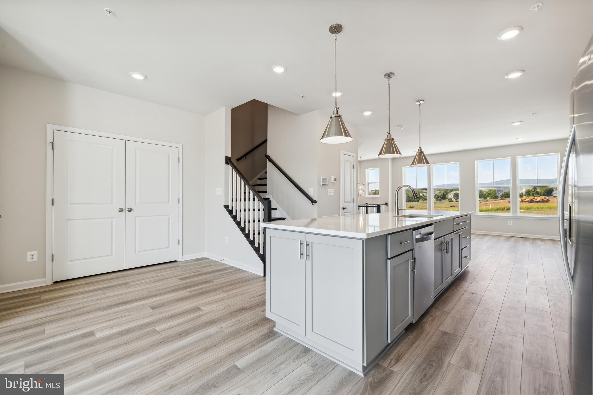 TUSCARORA CREEK - Residential