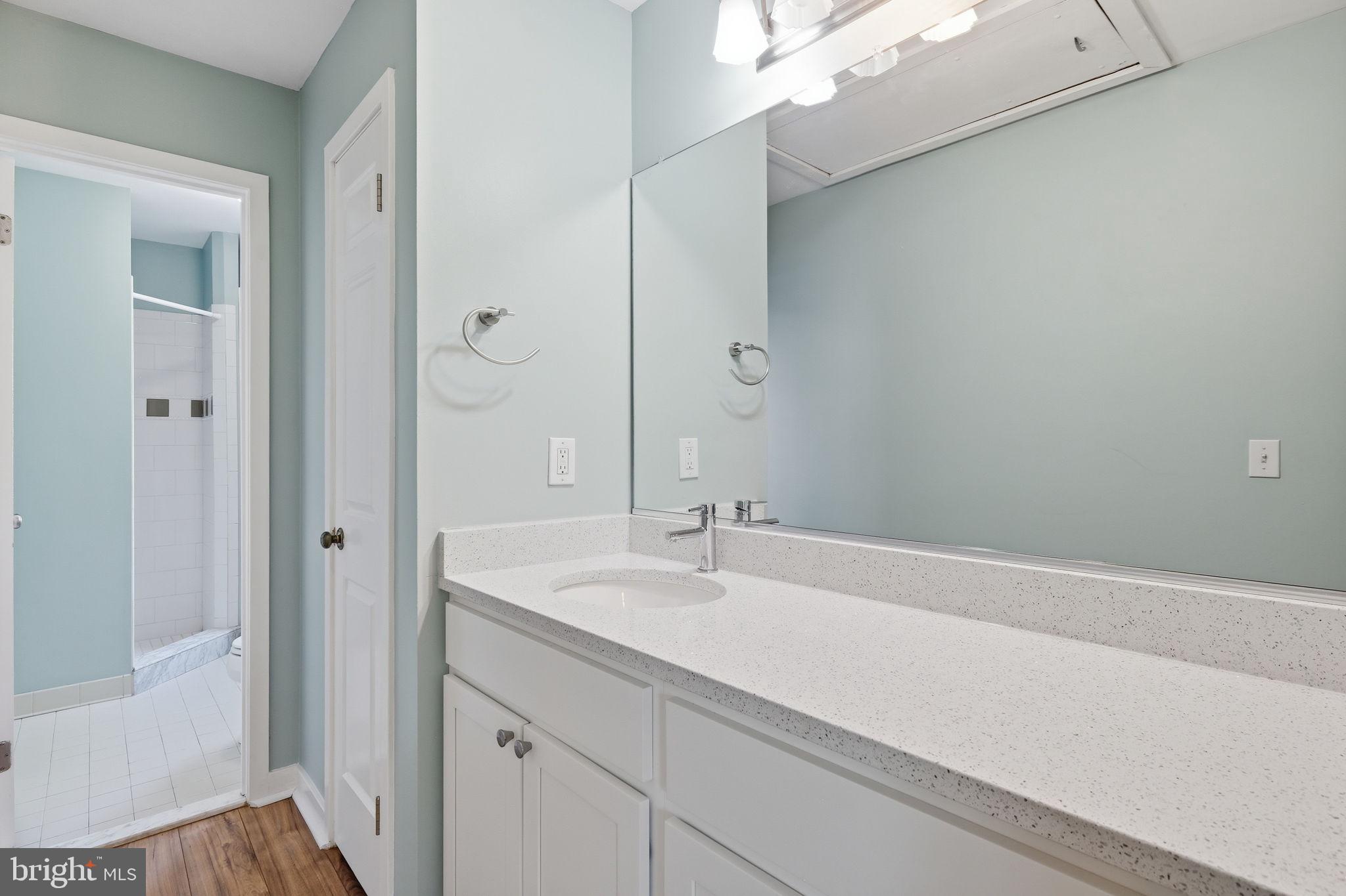 SOUTHWOODS - Residential