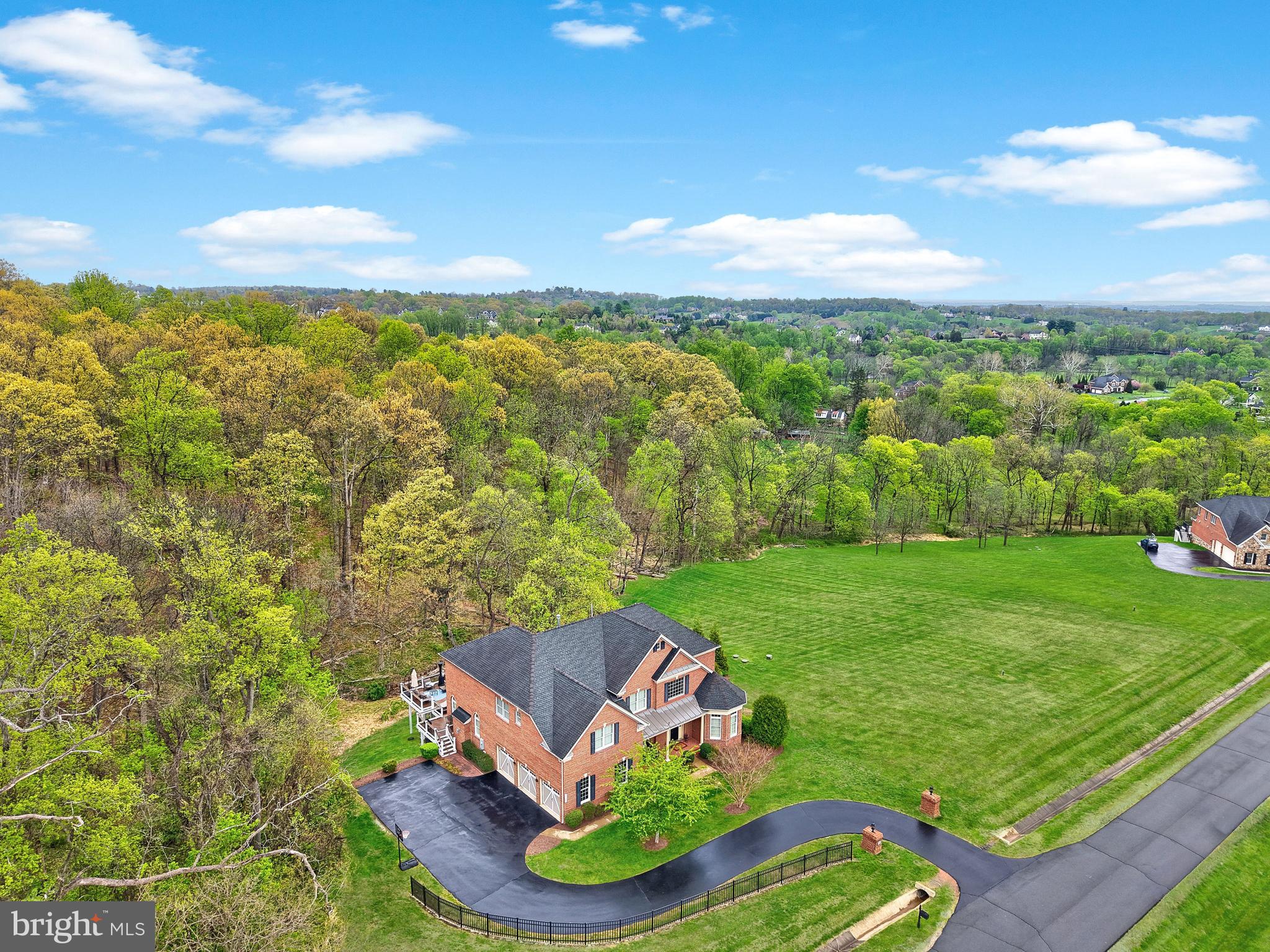 COLTS RUN - Residential