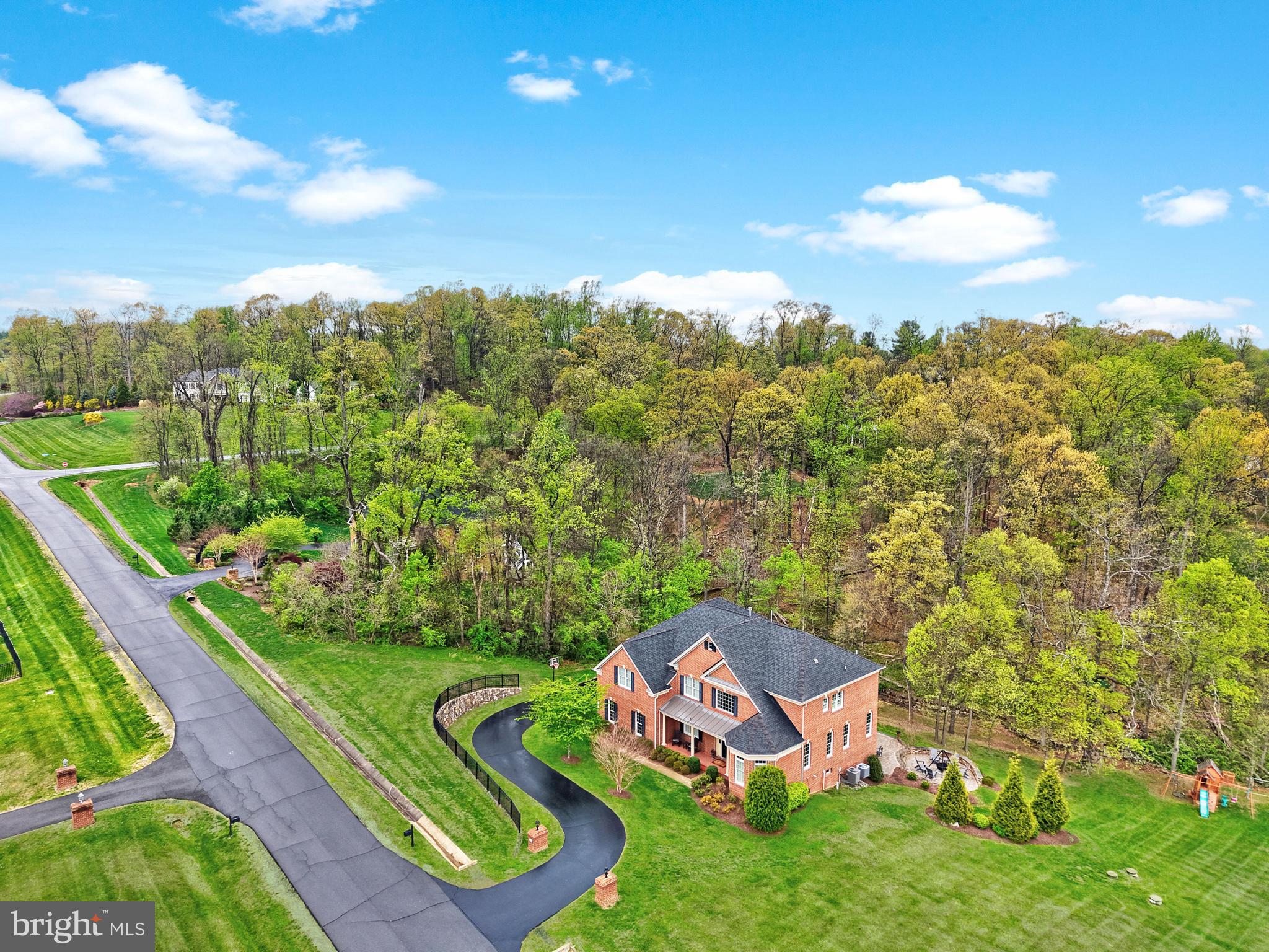 COLTS RUN - Residential