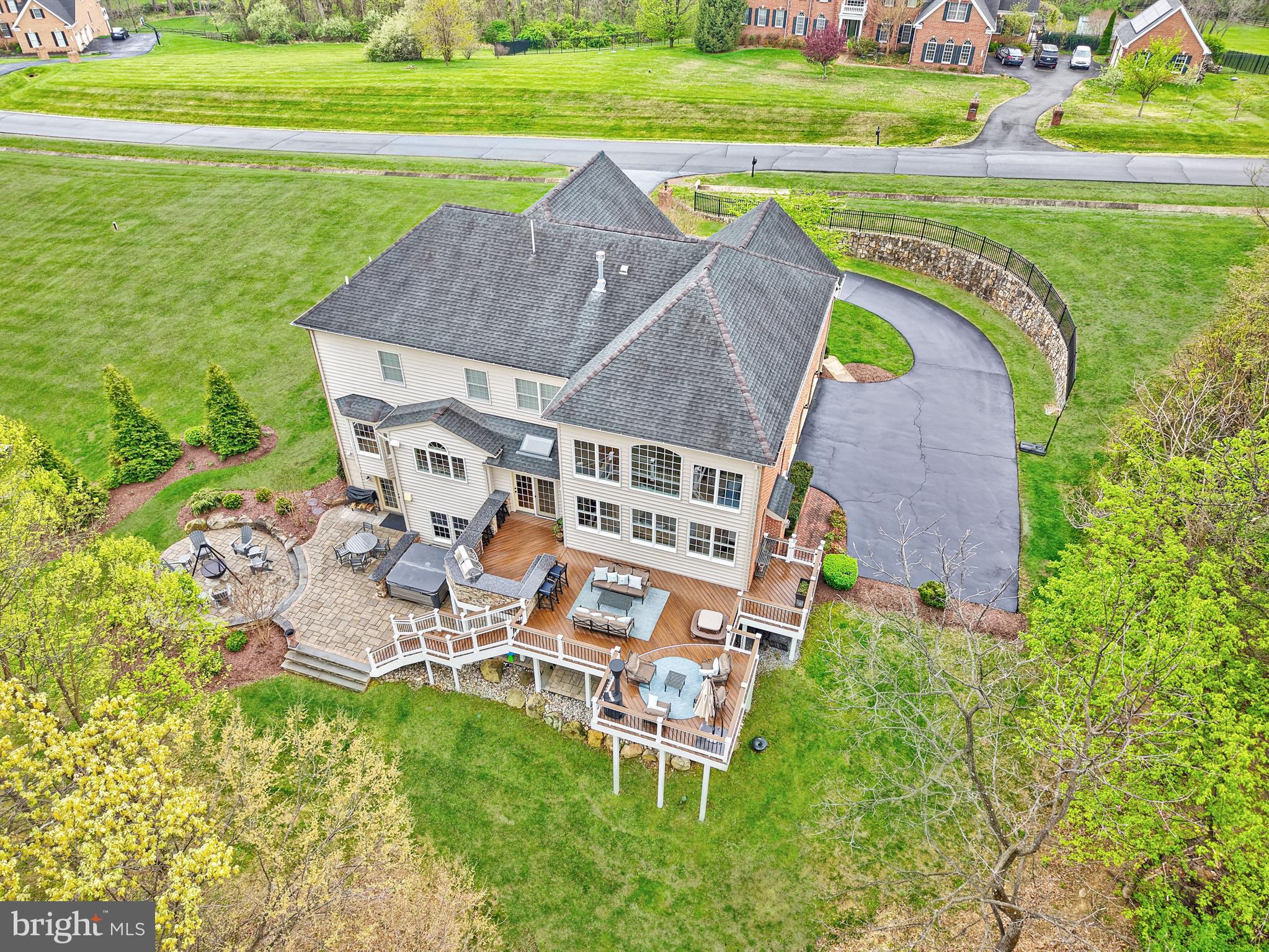 COLTS RUN - Residential