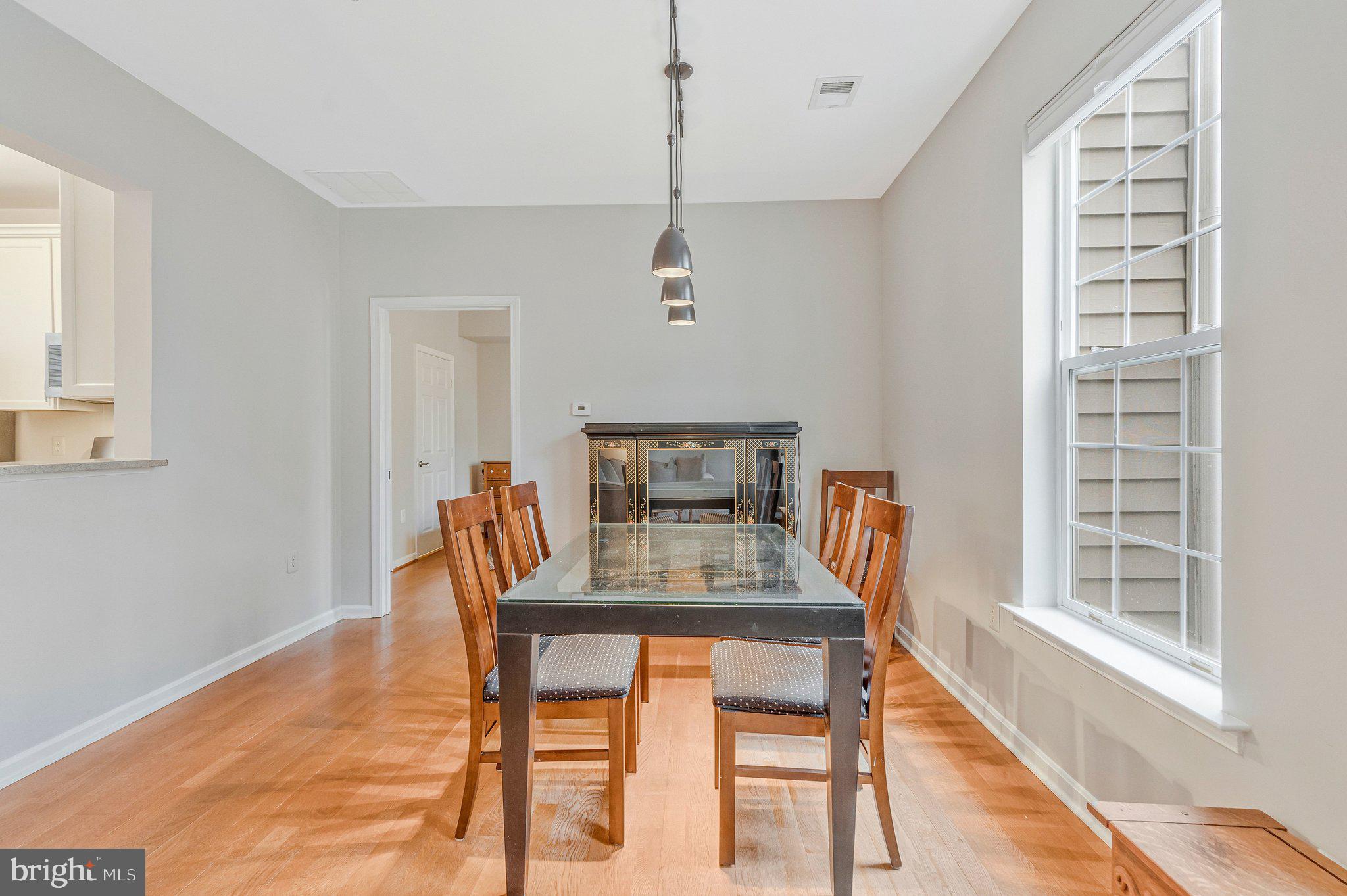 SUTTON RIDGE - Residential