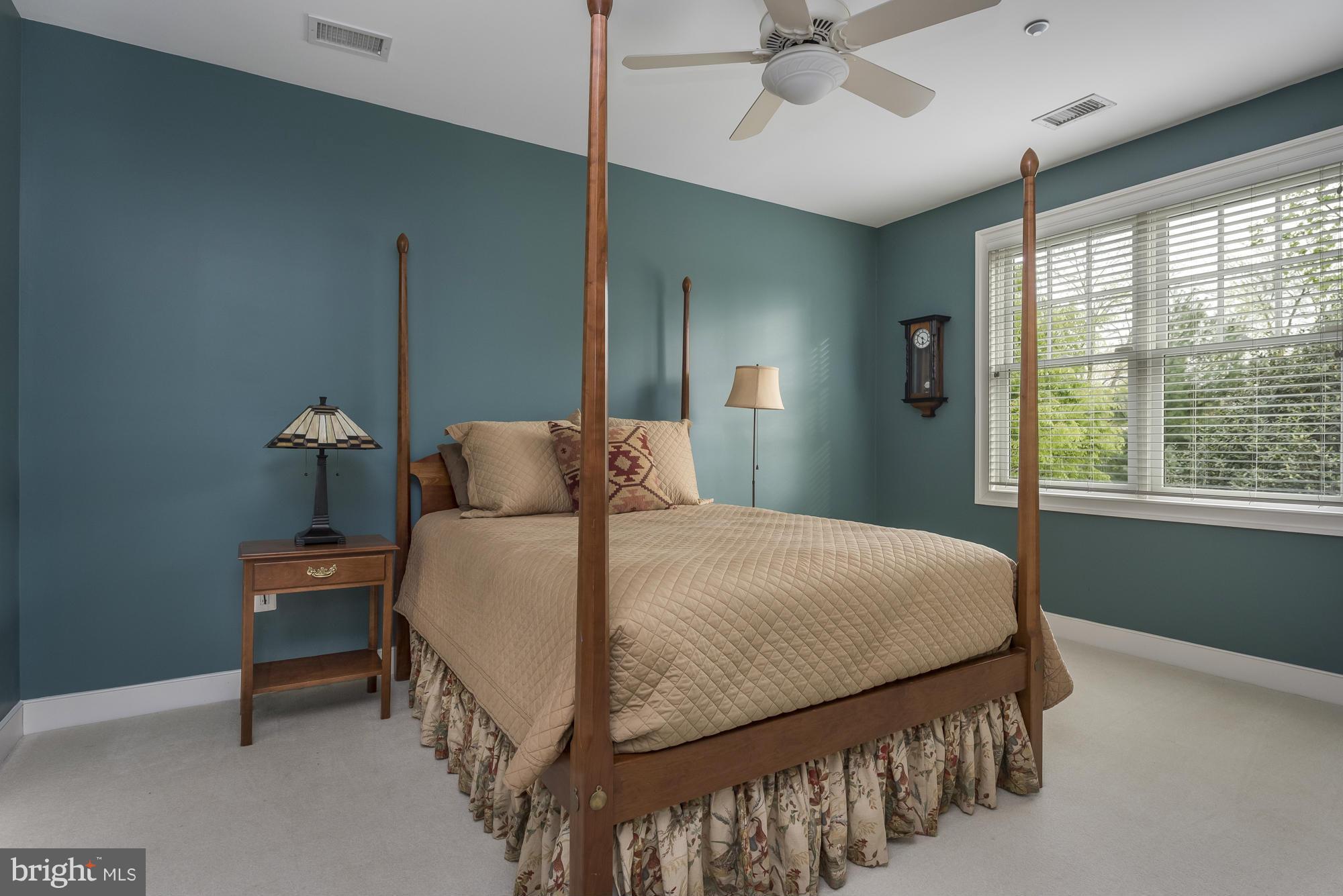 EASTPORT - Residential