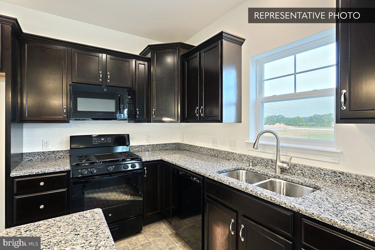 LOGAN MEADOWS - Residential