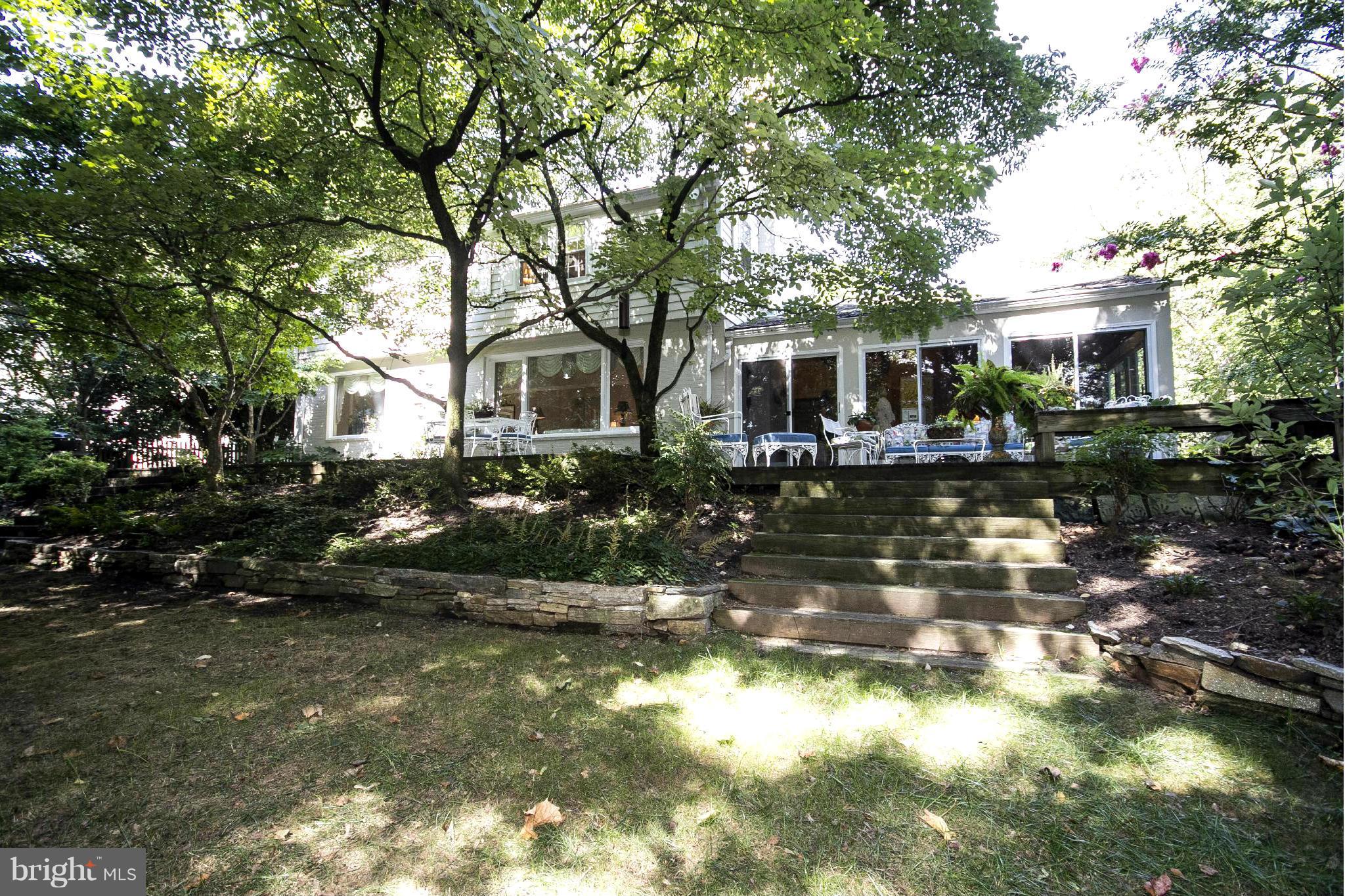 MURRAY HILL - Residential