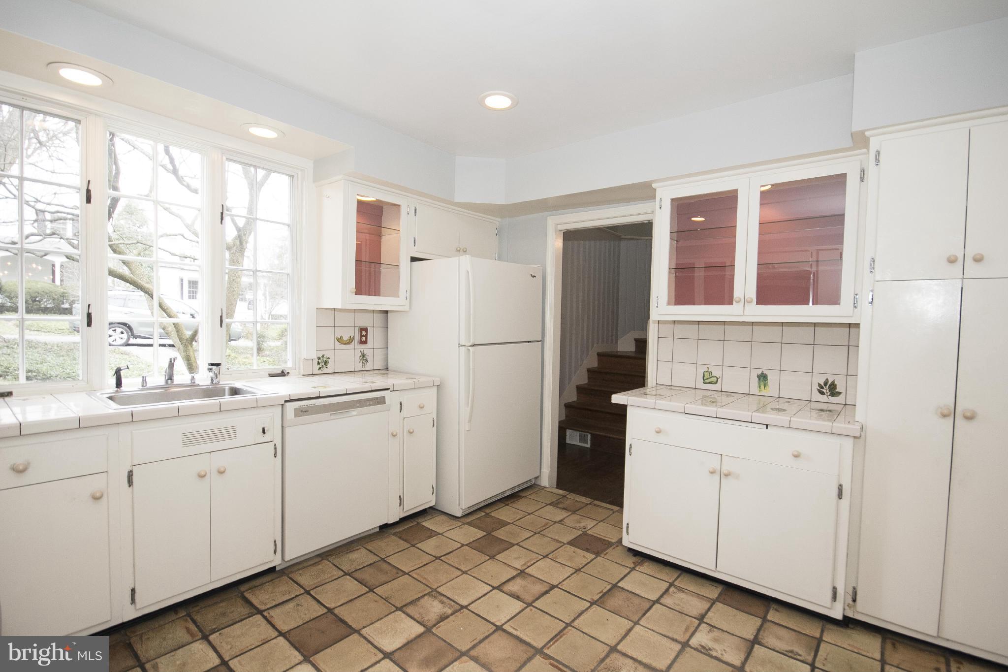 MURRAY HILL - Residential