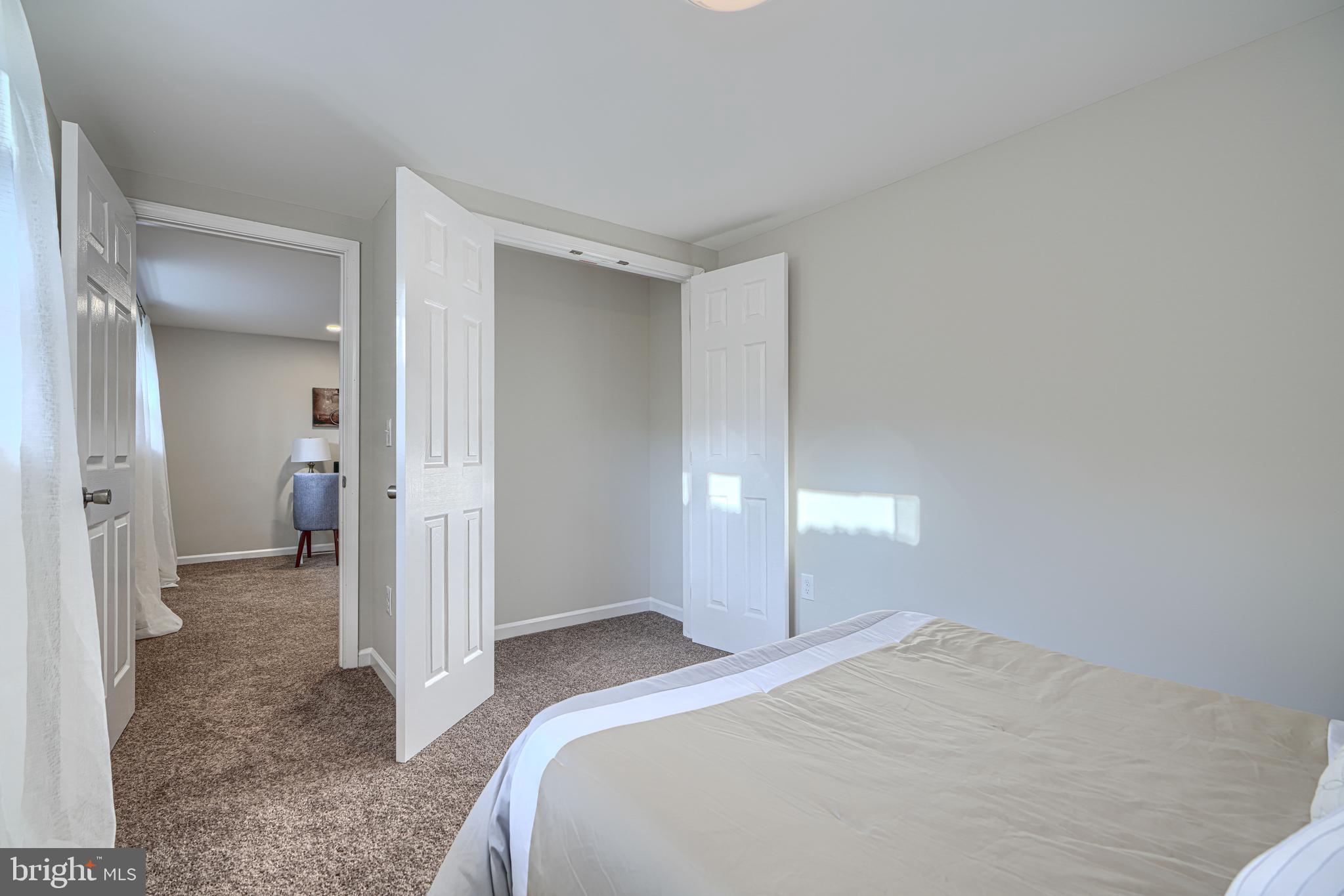 CAMELOT - Residential