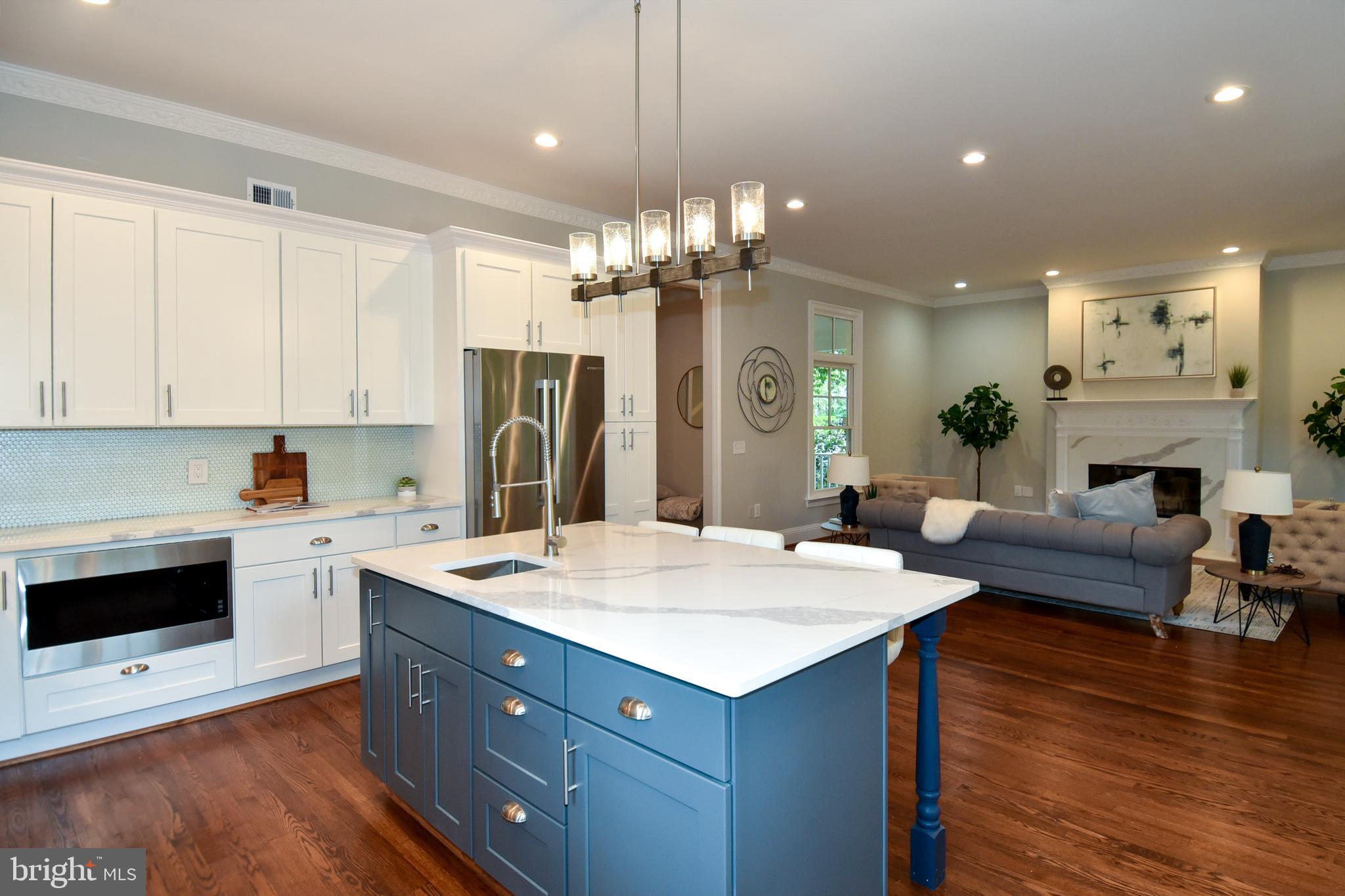 MERRY GO ROUND FARM - Residential