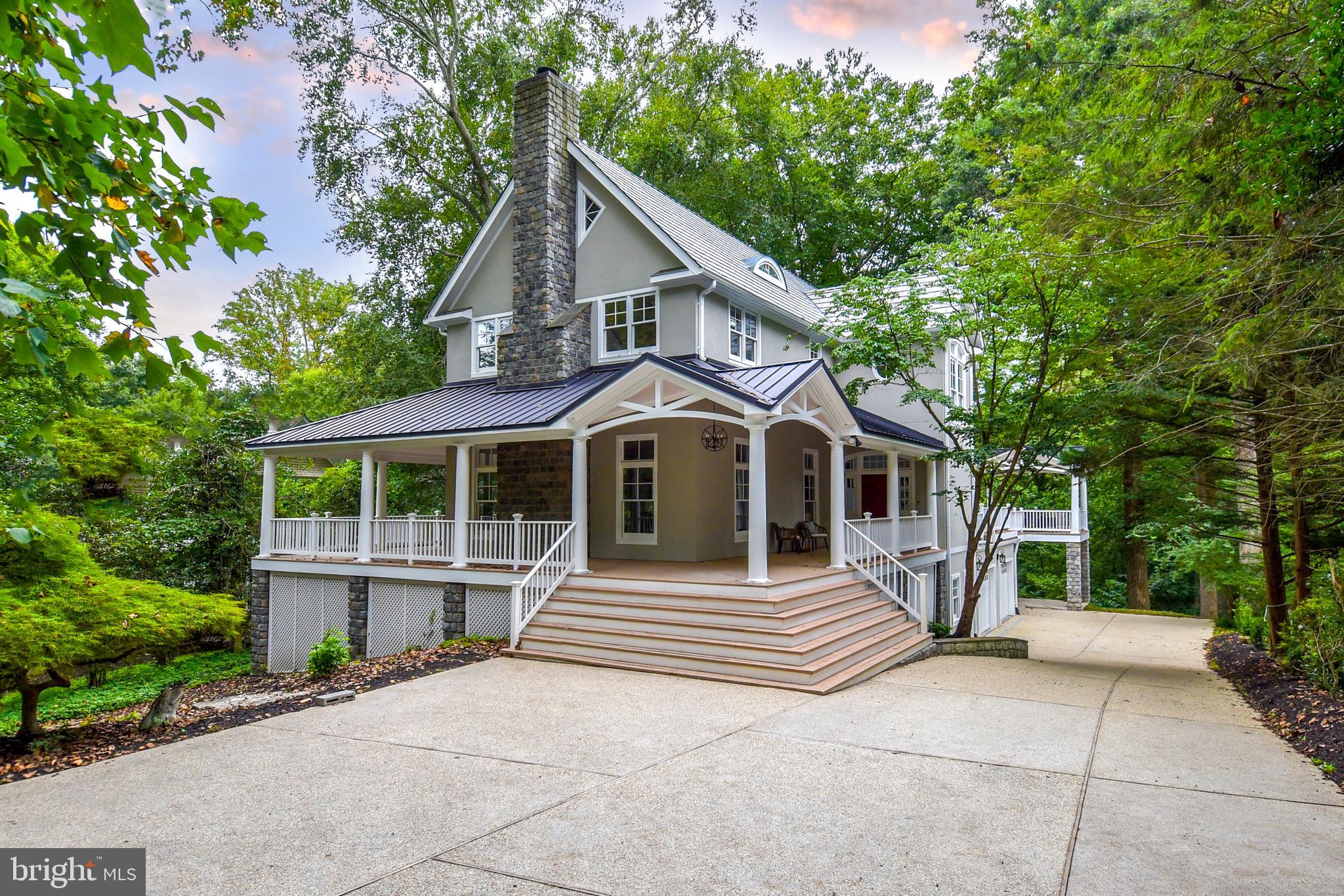 MERRY GO ROUND FARM - Residential
