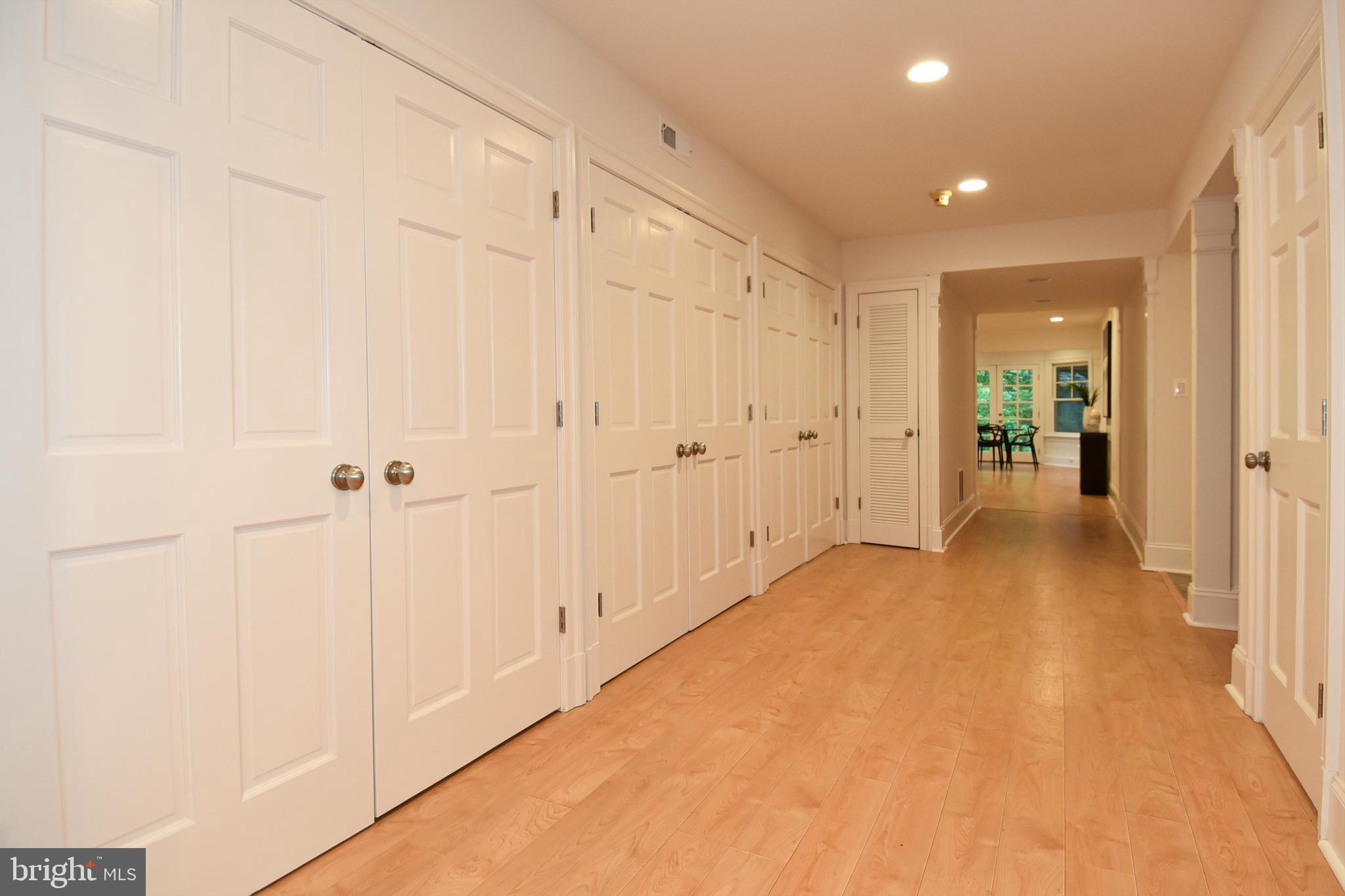MERRY GO ROUND FARM - Residential