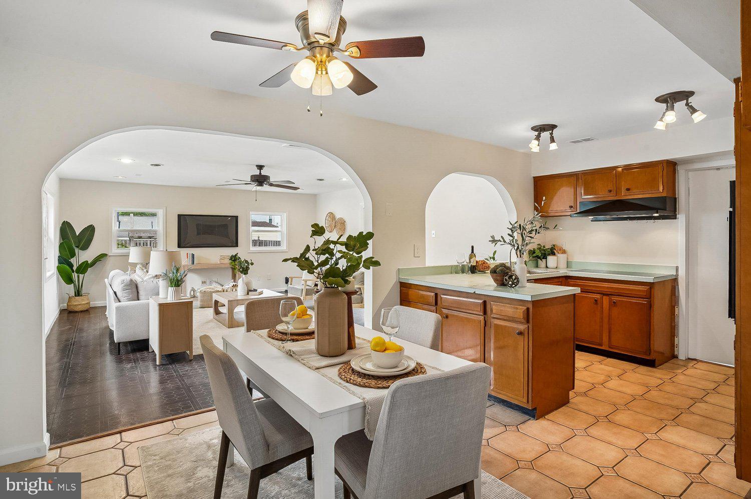 YORKTOWN AT BELAIR - Residential