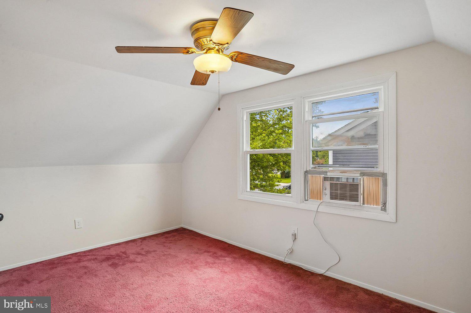 YORKTOWN AT BELAIR - Residential
