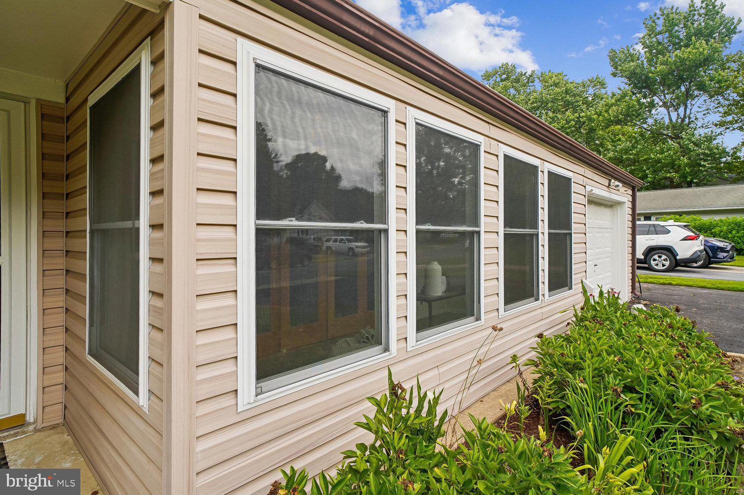 YORKTOWN AT BELAIR - Residential