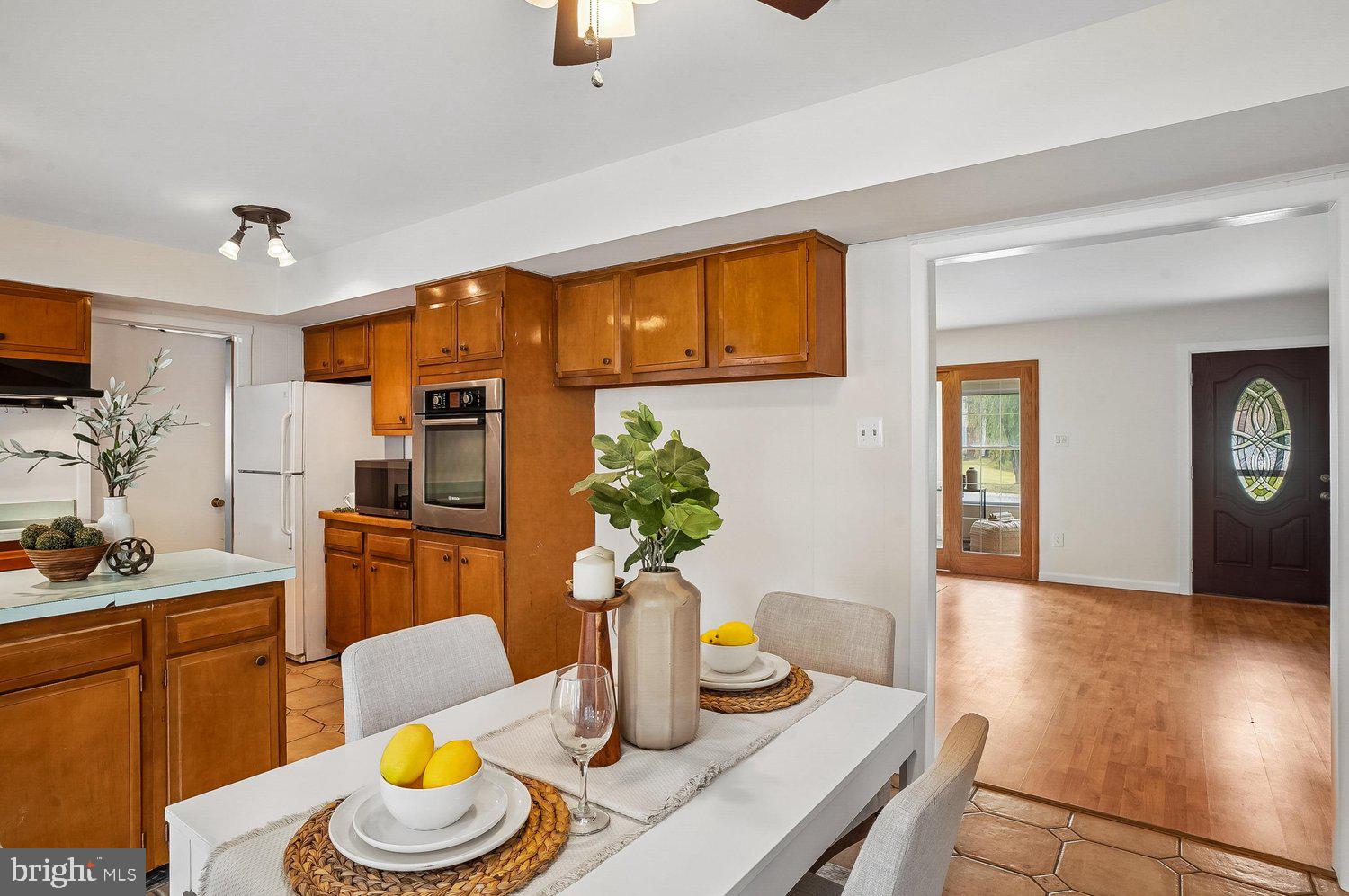 YORKTOWN AT BELAIR - Residential