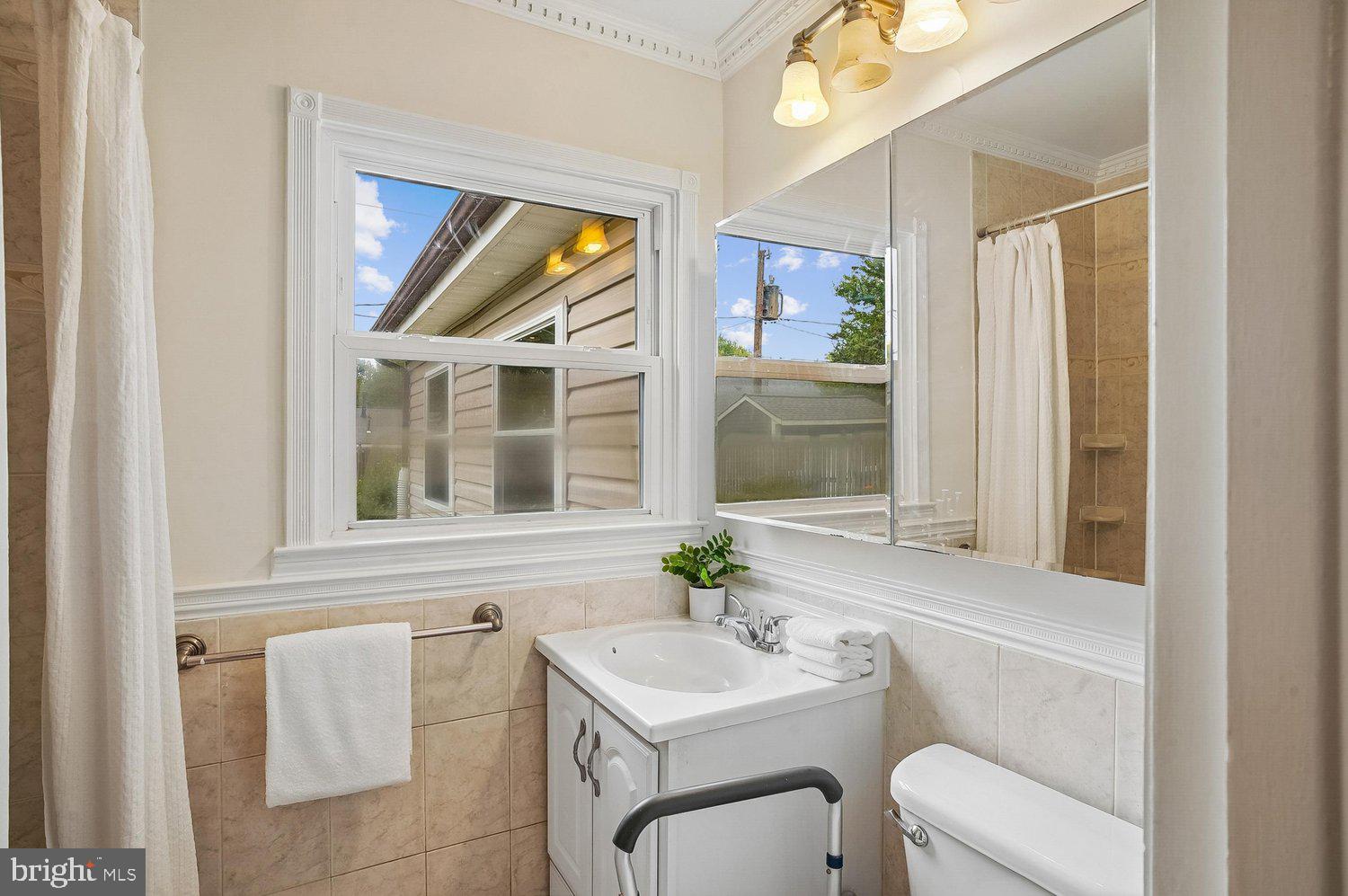 YORKTOWN AT BELAIR - Residential
