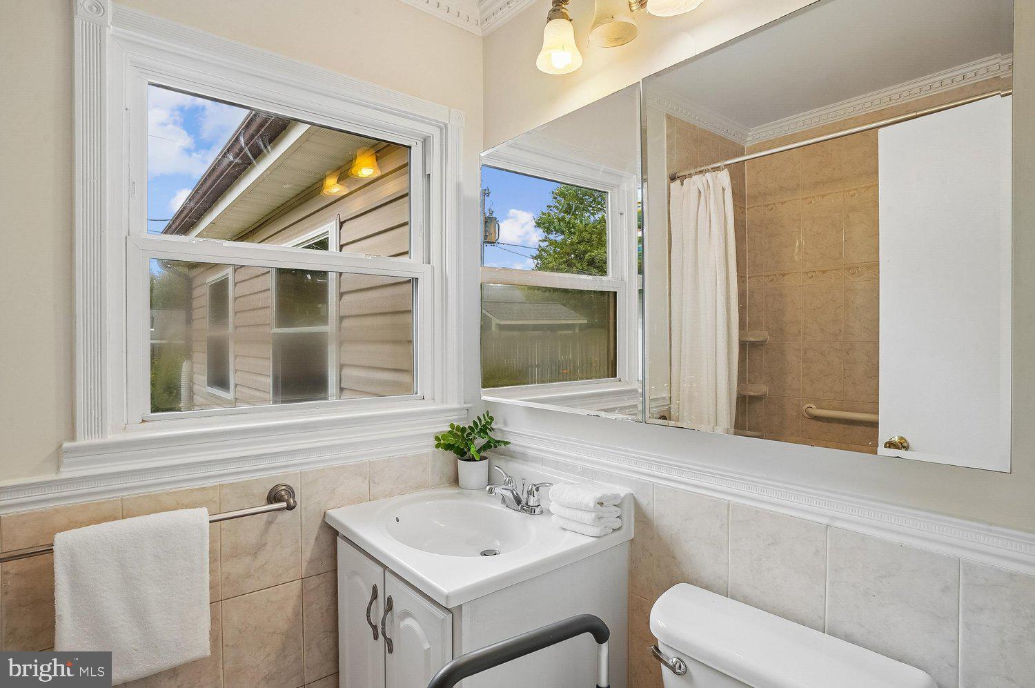 YORKTOWN AT BELAIR - Residential