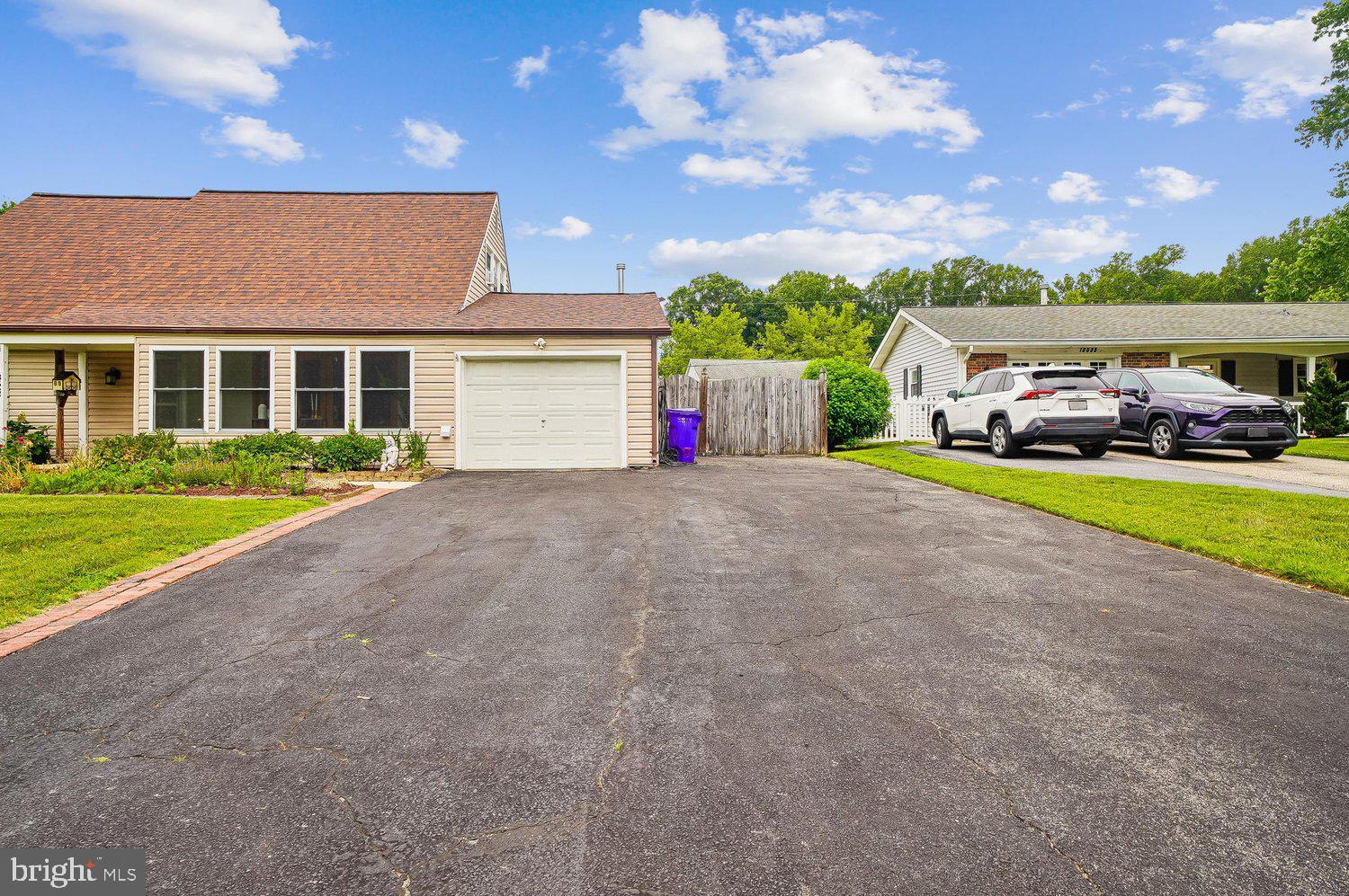 YORKTOWN AT BELAIR - Residential