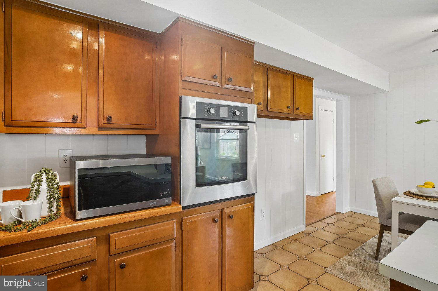 YORKTOWN AT BELAIR - Residential