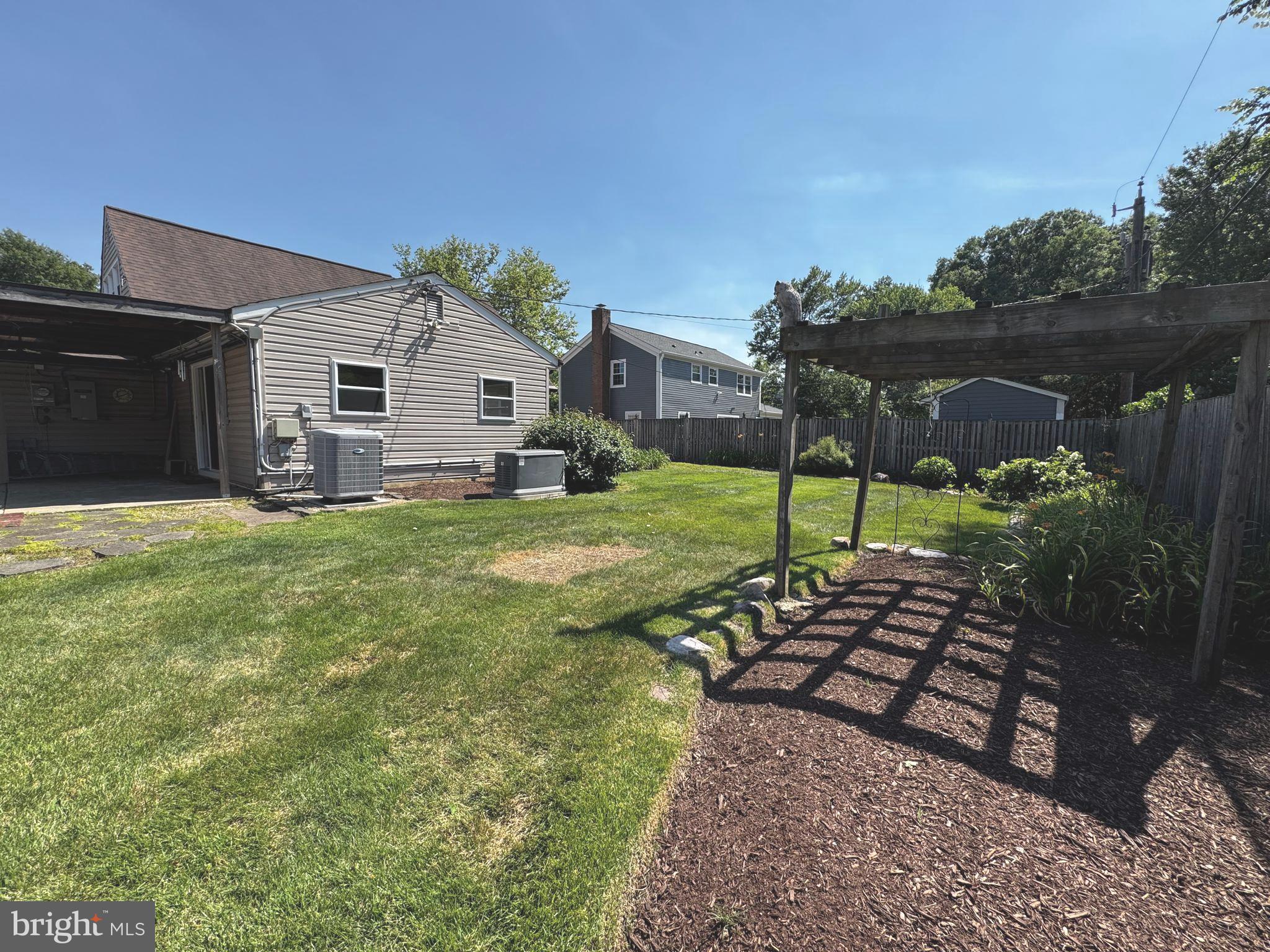 YORKTOWN AT BELAIR - Residential