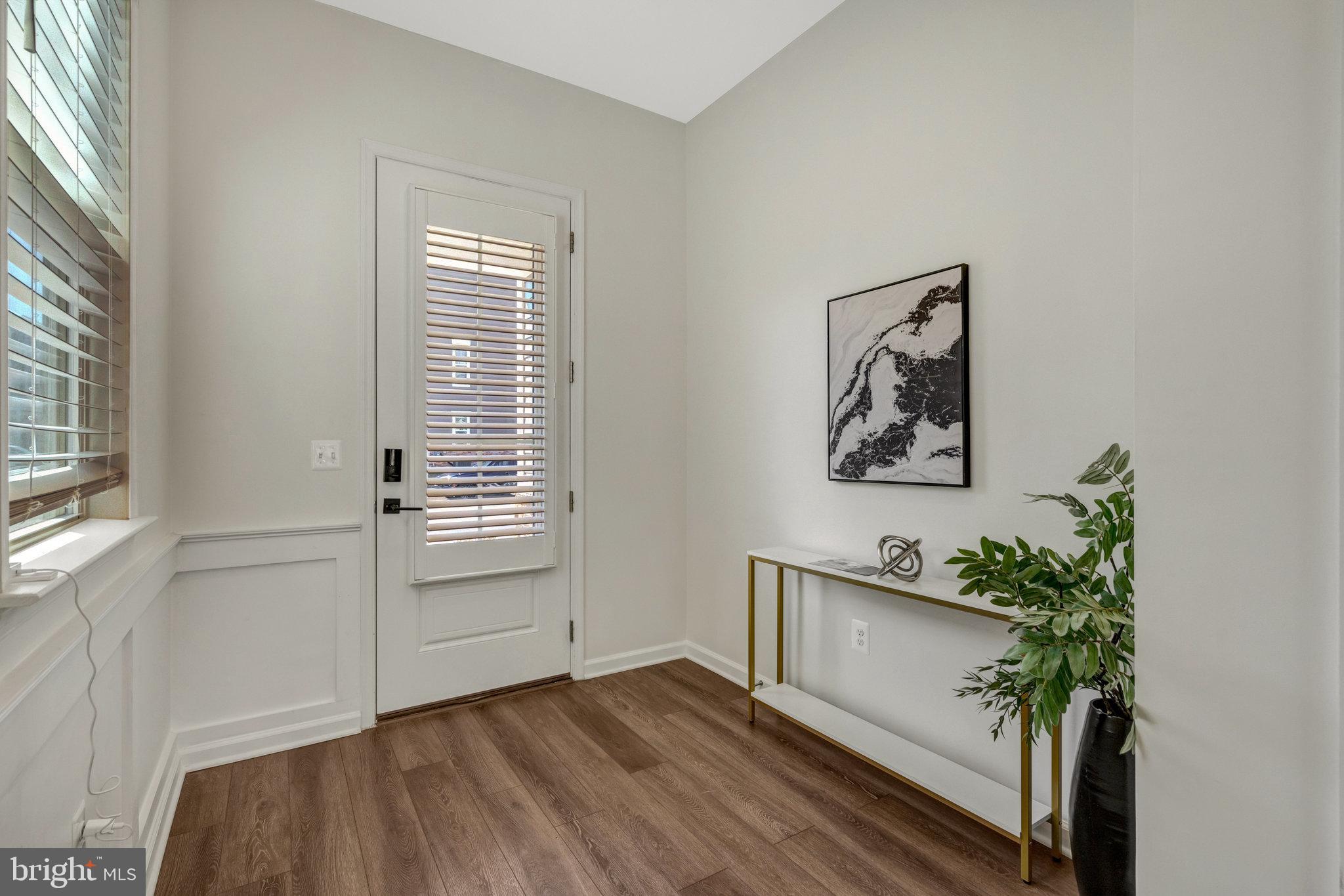 POTOMAC SHORES - Residential