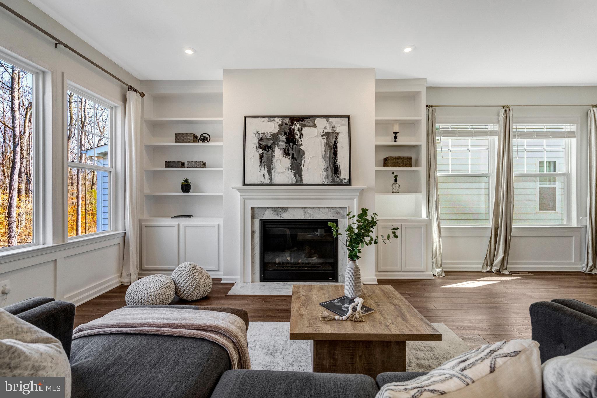 POTOMAC SHORES - Residential