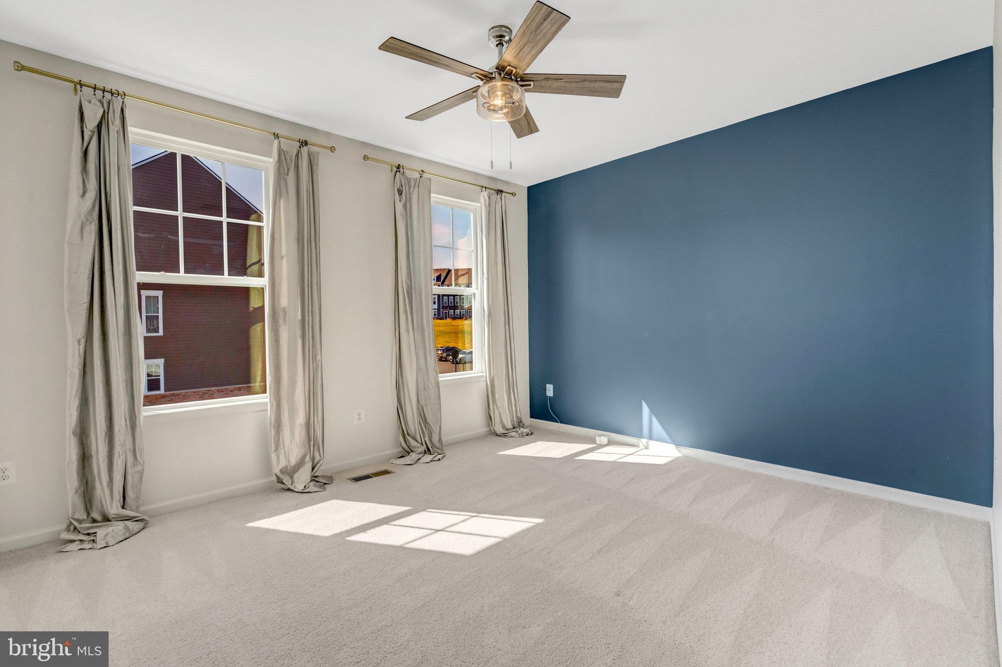 POTOMAC SHORES - Residential