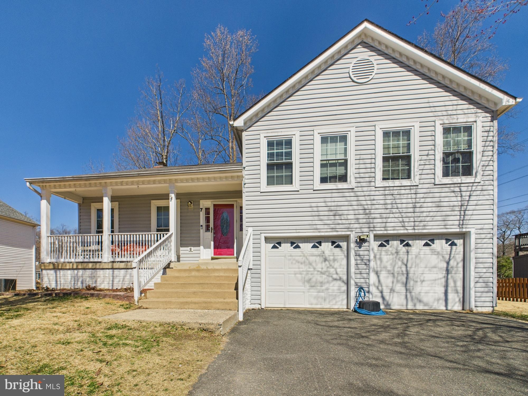 Spacious 4-Bedroom Single Family Home in North Stafford.

Welcome to this charming split-level home featuring a grand entryway that leads into a cozy family room with a vaulted ceiling. The main level offers a spacious layout with a kitchen, dining area, master bedroom with an en-suite bathroom, as well as two additional bedrooms and a full bathroom.

On the lower level, you’ll find the 4th bedroom, a large rec room with a brick wood-burning fireplace, and the oversized 3rd bathroom, complete with a washer and dryer, plus a shower stall.

The property boasts a large, flat, fully fenced backyard, perfect for outdoor activities, as well as a spacious deck off the kitchen ideal for relaxing or entertaining. The attached two-car garage provides ample storage and convenience.